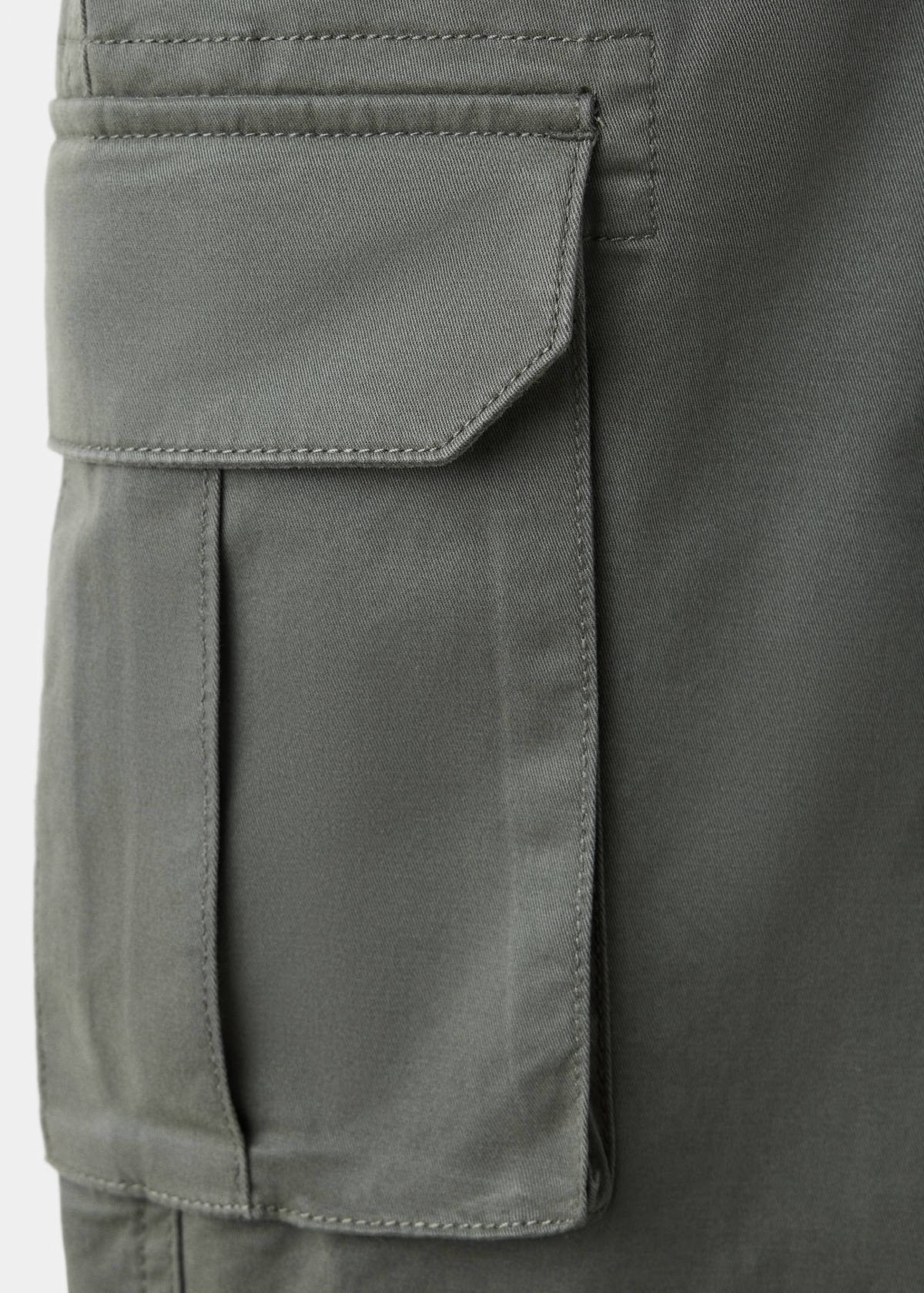 Straight cargo trousers — Pastel Green