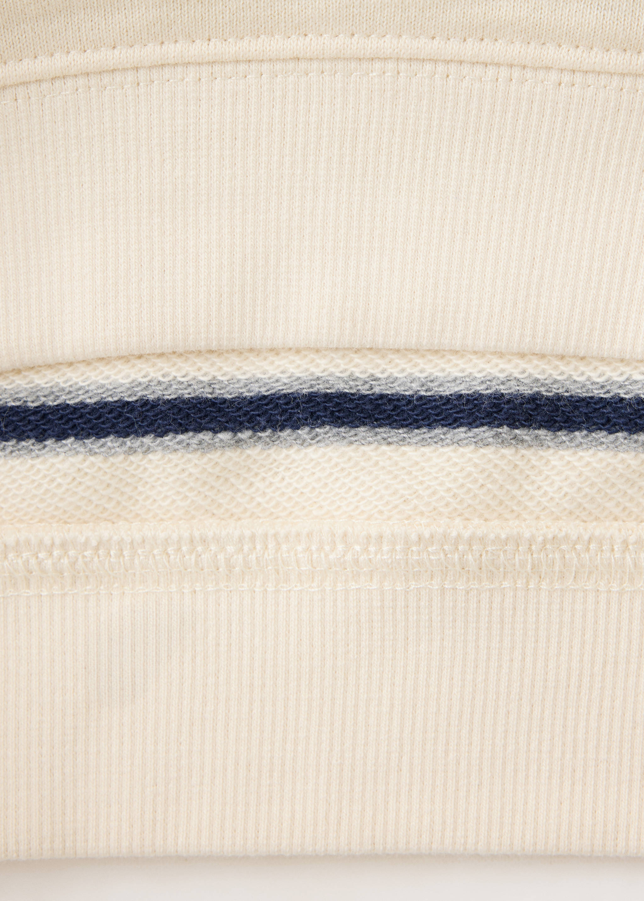 Relaxed fit printed sweatshirt - Details of the article 0