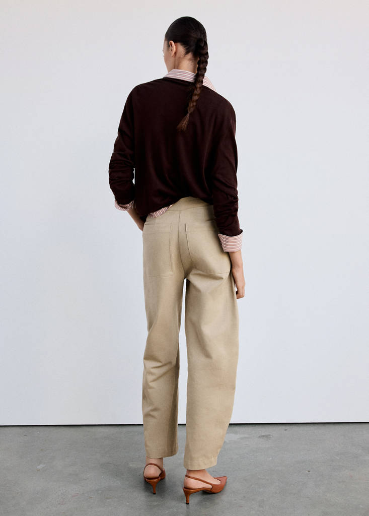 Pleated baggy trousers — Brown