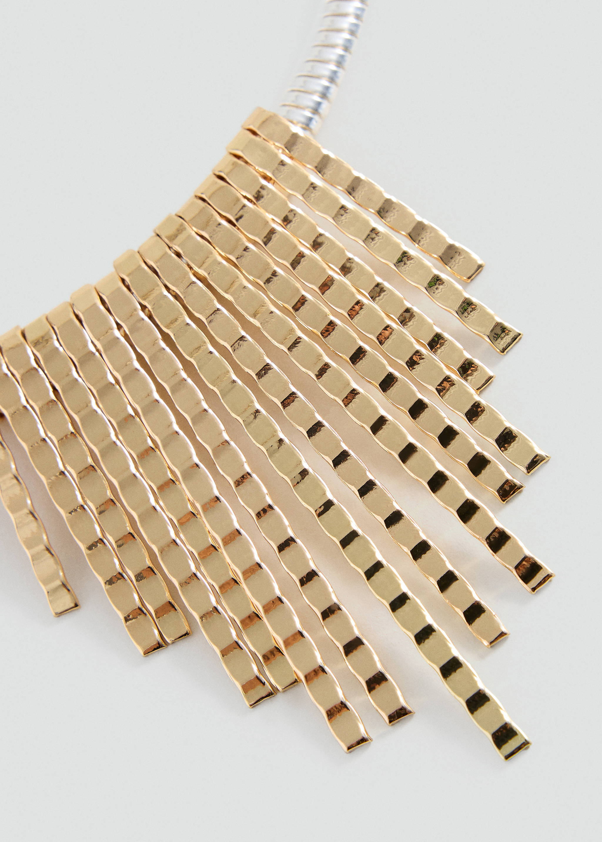 Collier métallique franges - Plan moyen