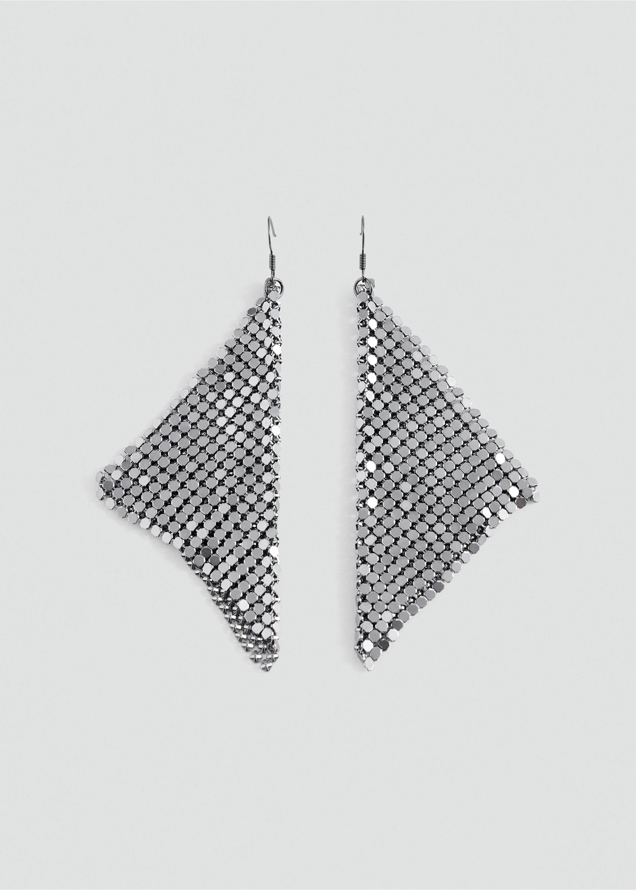 Boucle d’oreille pendentif effet maille - Article sans modèle, Noir. Ref: 37015191-00.