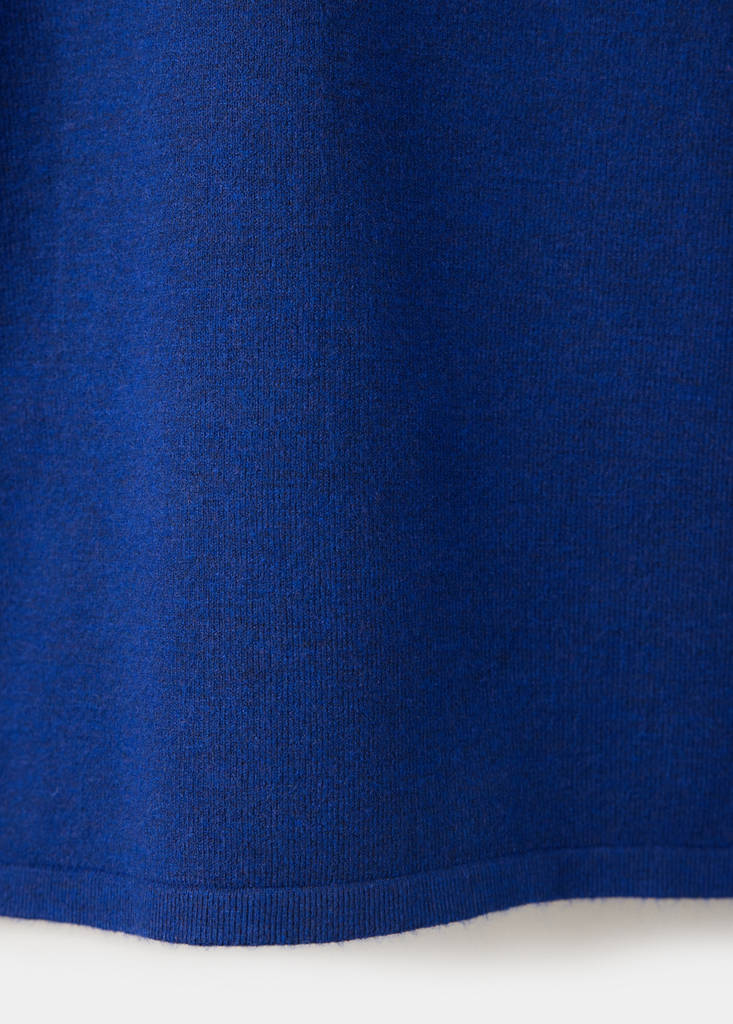 Fitted boat neck jumper — Vibrant blue
