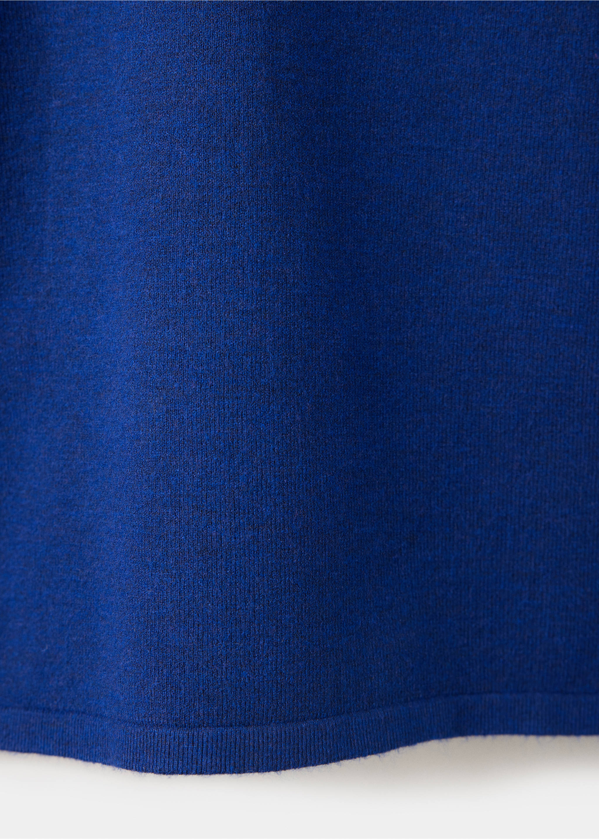 Jersey entallado cuello barco - Detalle del artículo 0, Azul eléctrico. Ref: 37015840-00.