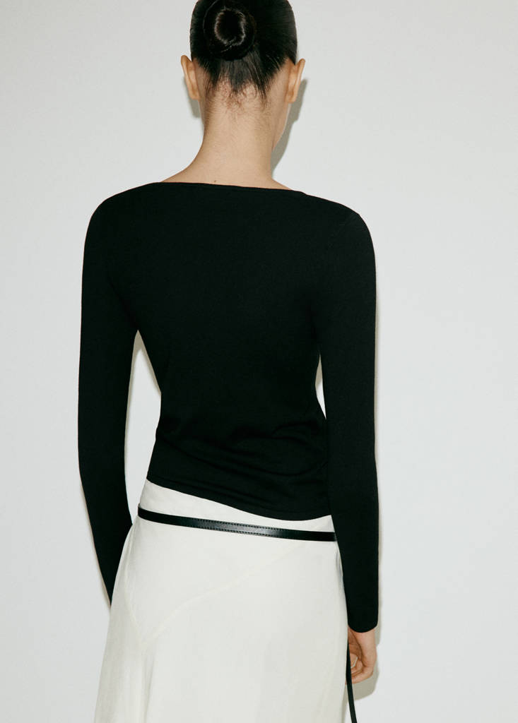 Fitted boat neck jumper — Black