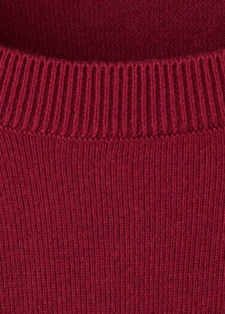 Fine-knit crew-neck sweater — Maroon