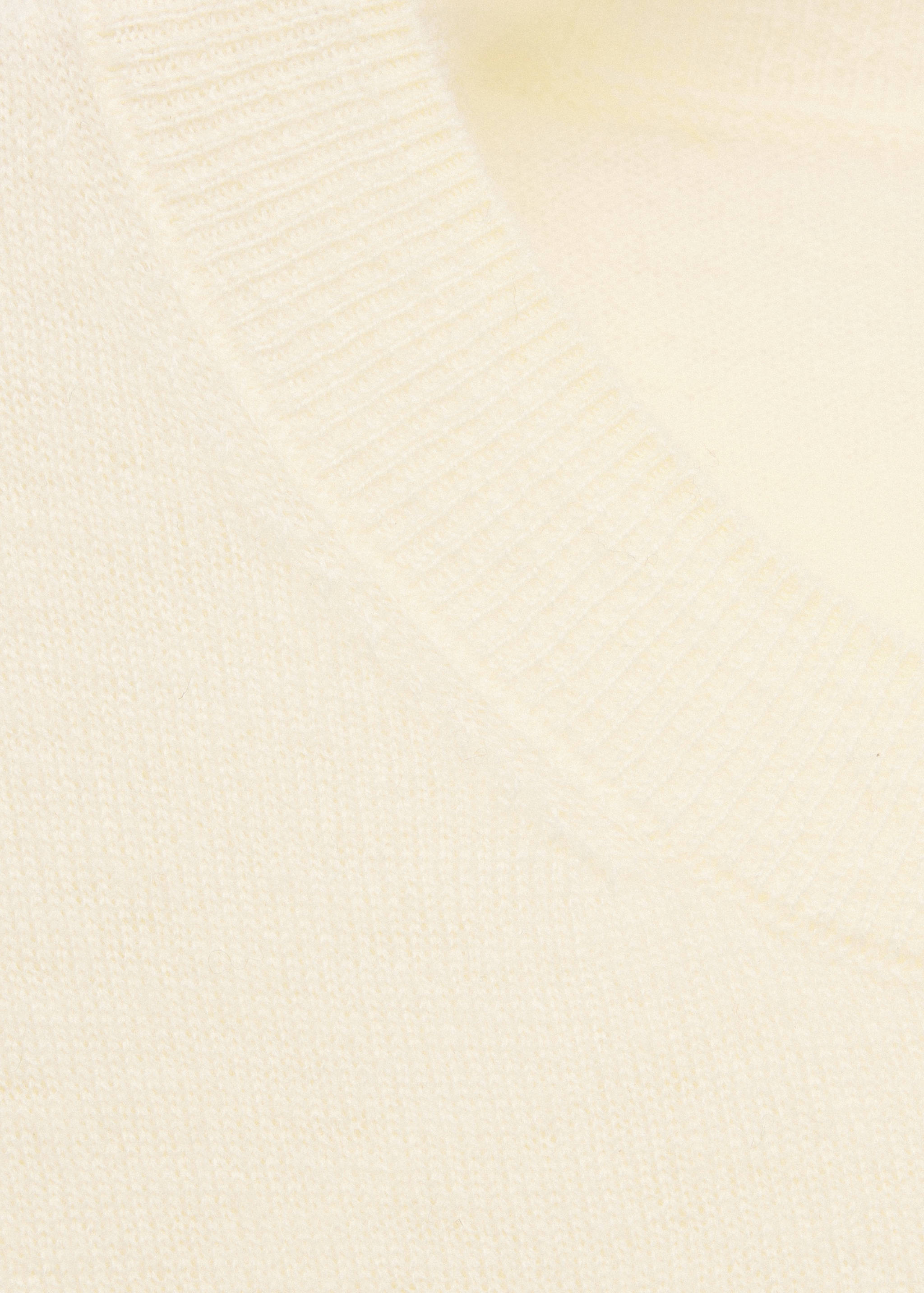 100% wool round-neck sweater - Details of the article 8
