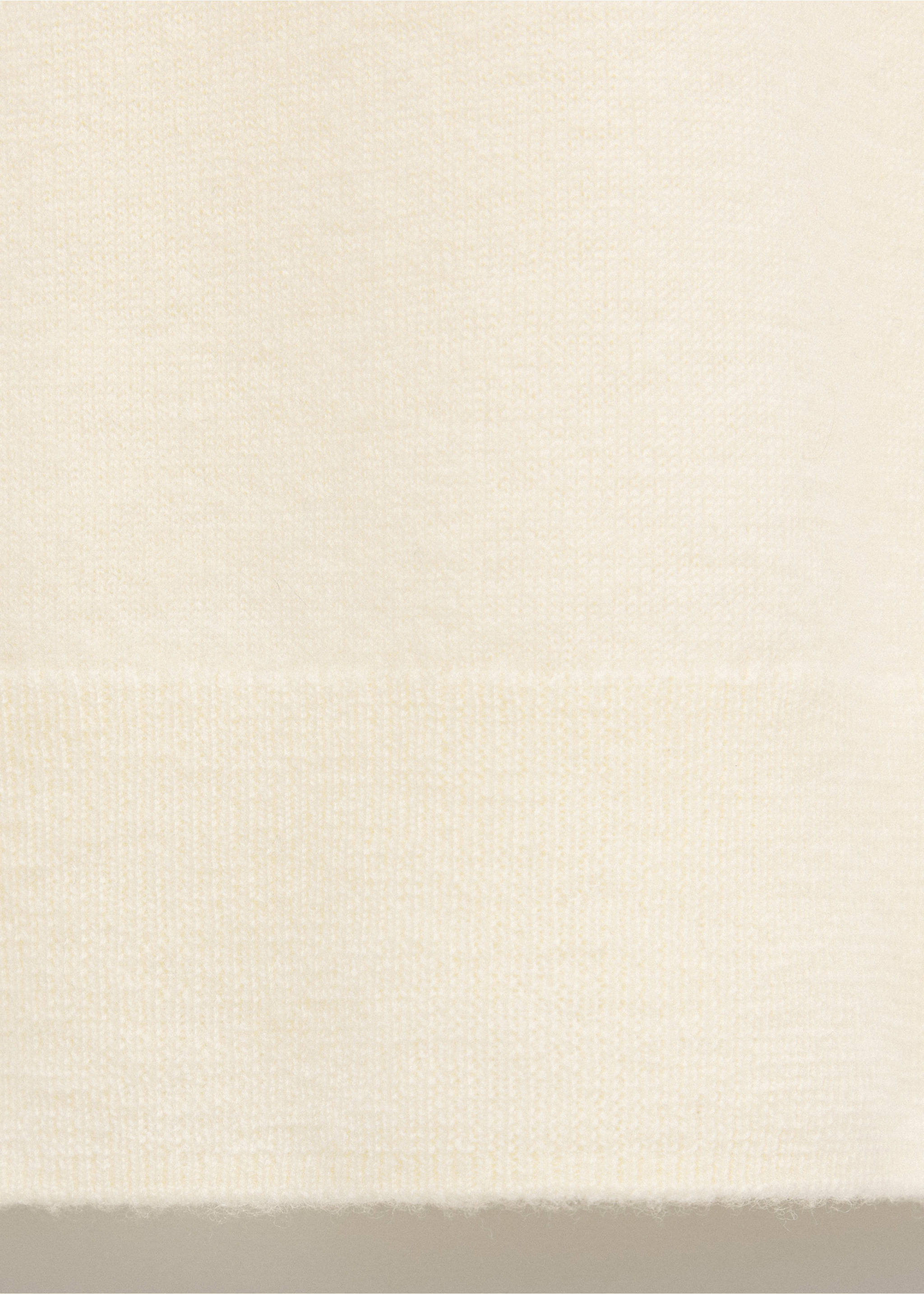 100% wool round-neck sweater - Details of the article 0, Pastel Yellow. Ref: 37015843-00.