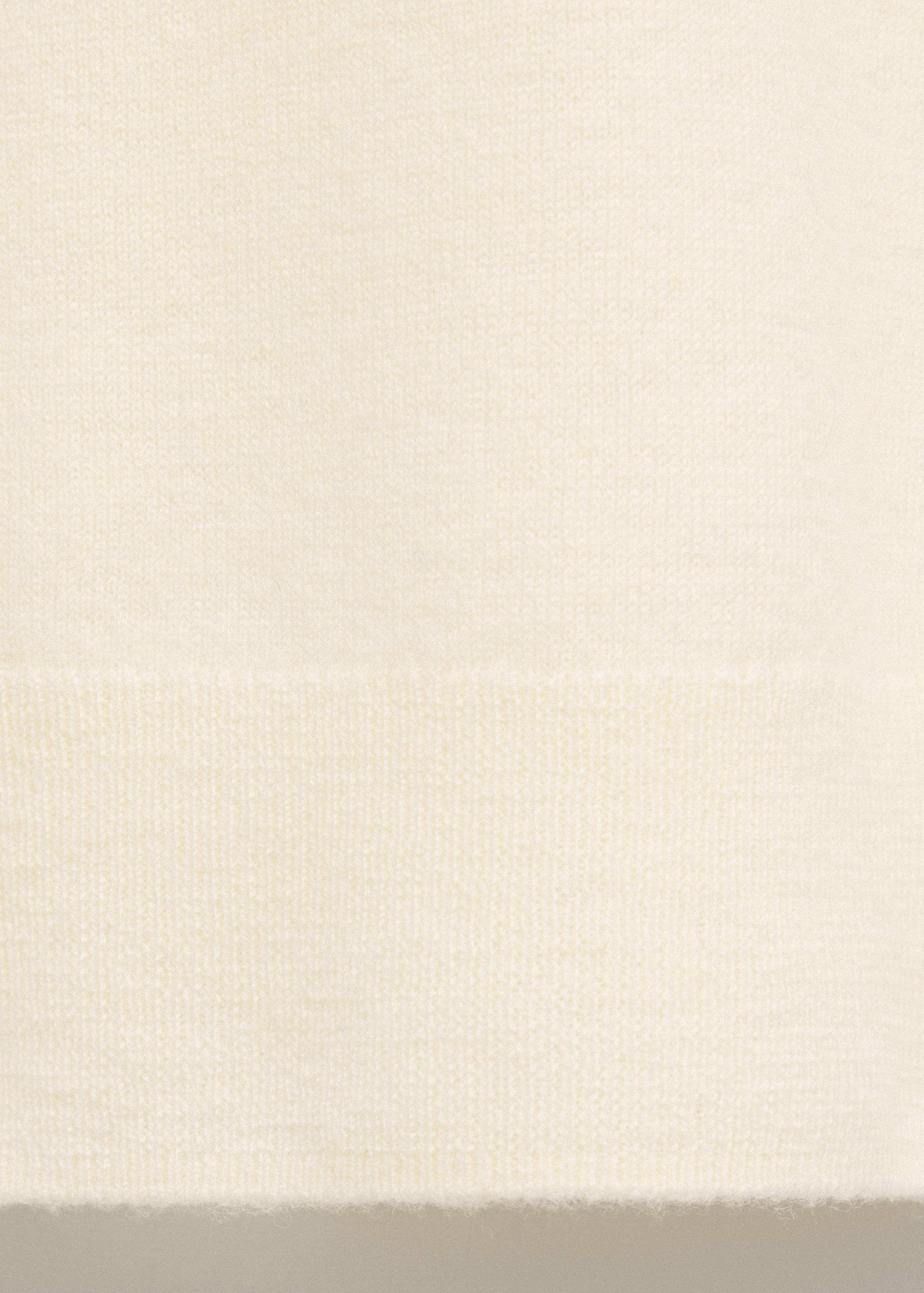 100% wool round-neck sweater - Details of the article 0