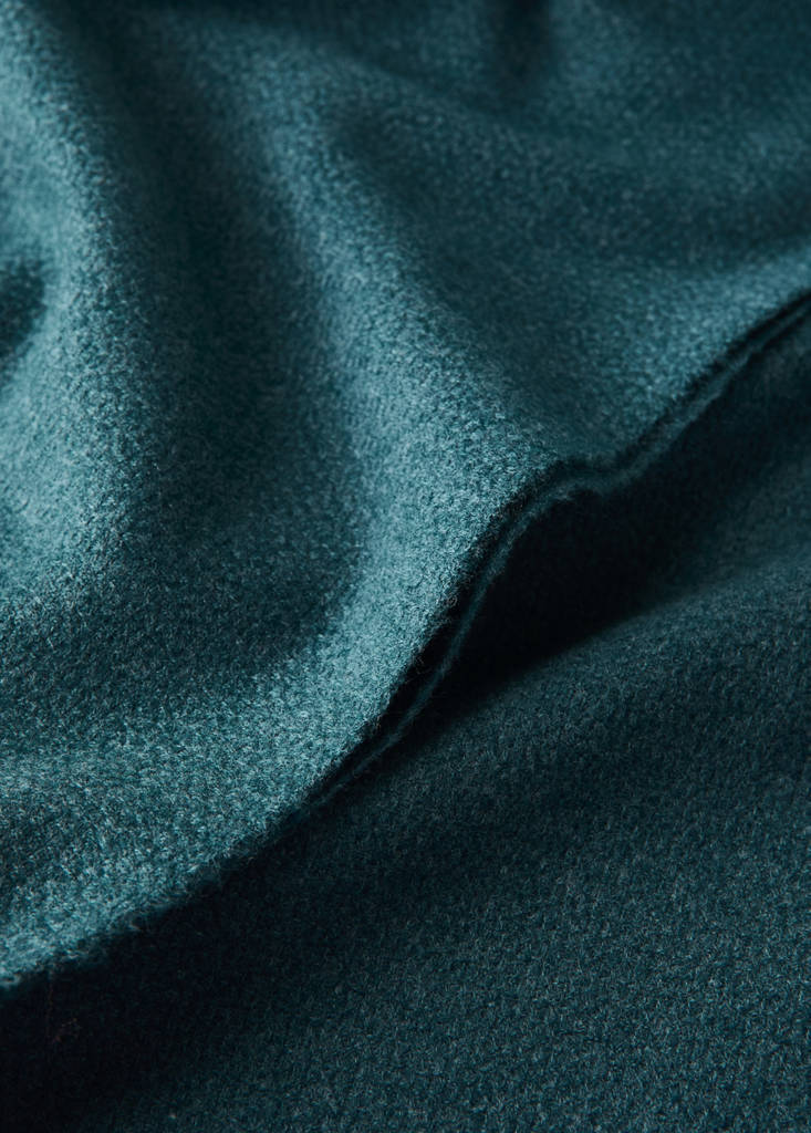 Soft blanket with fringe detail — Petrol Blue