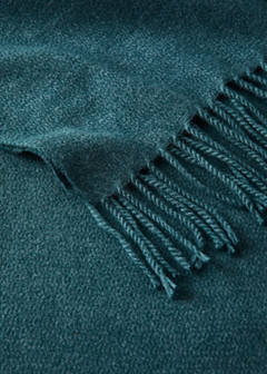 Soft woven blanket with textured structure — Petrol Blue 3
