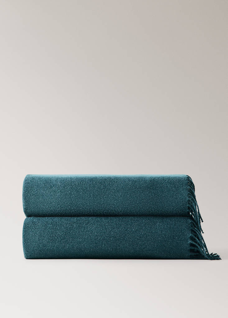 Soft blanket with fringe detail — Petrol Blue