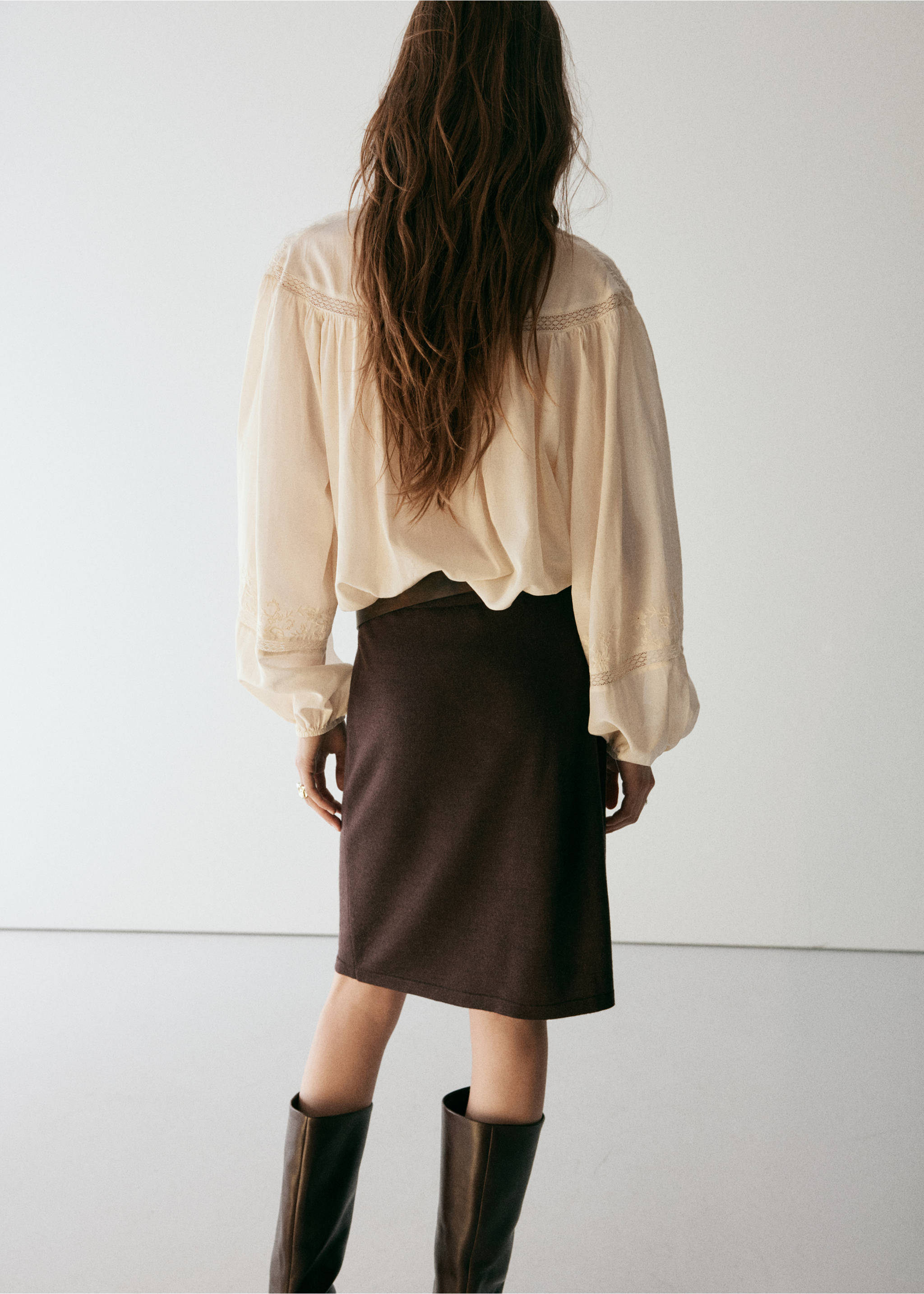 Embroidered puff-sleeve blouse - Reverse of the article, Green. Ref: 37015852-00.