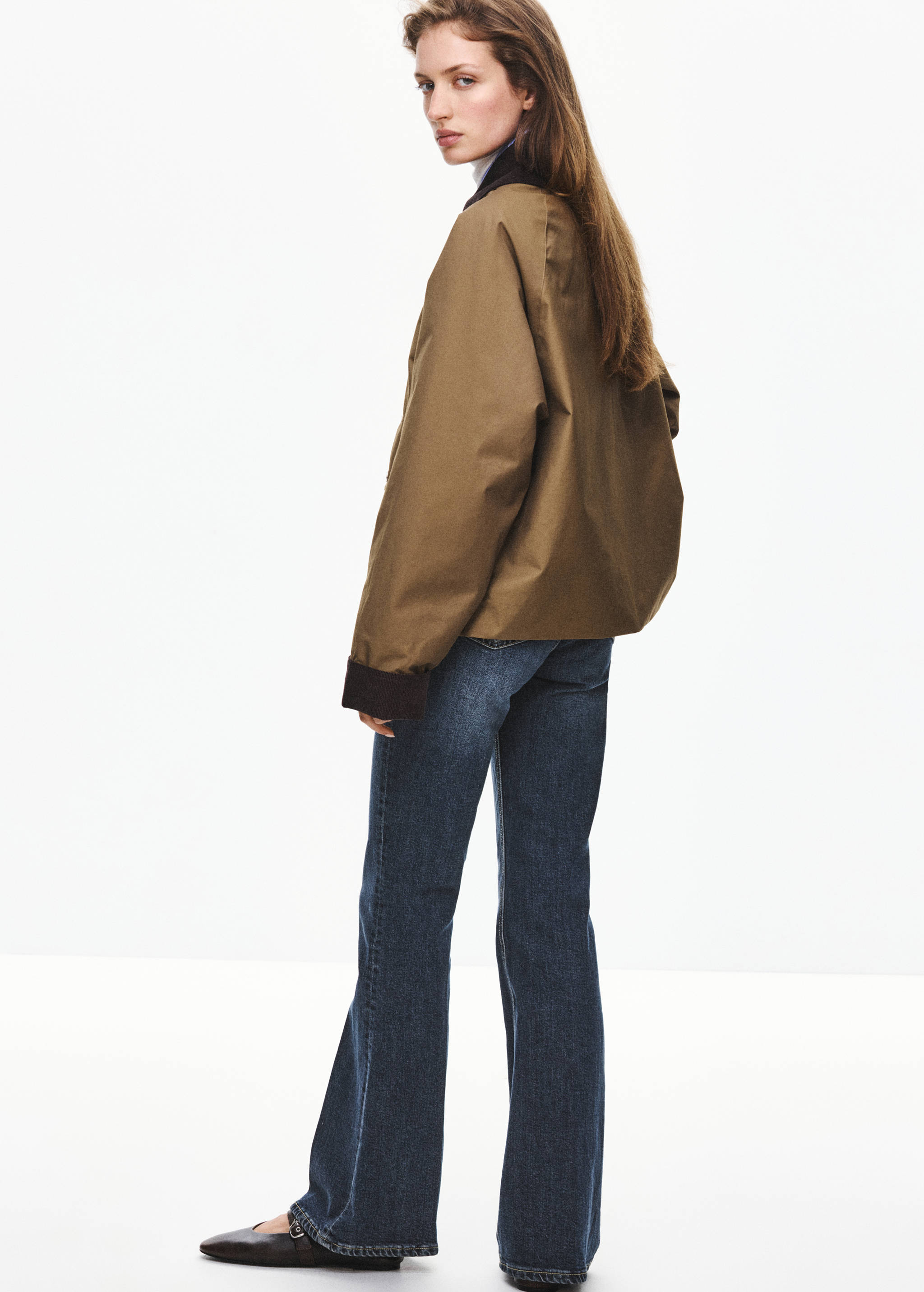 High waist flare jeans - Reverse of the article