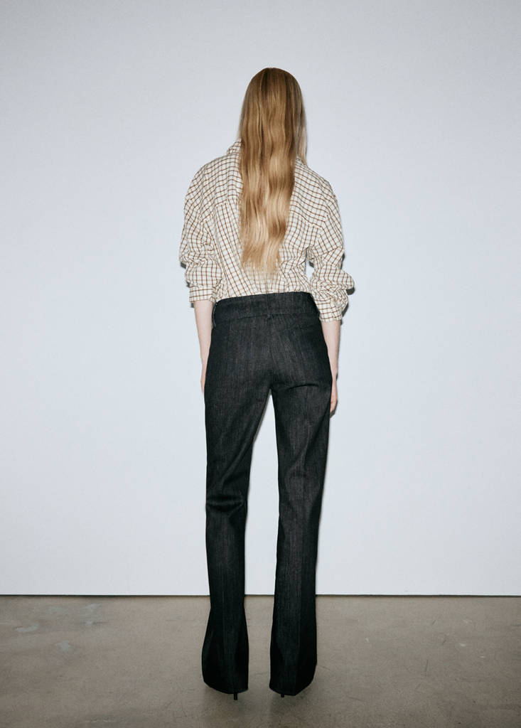 Mid-rise flared jeans — Black