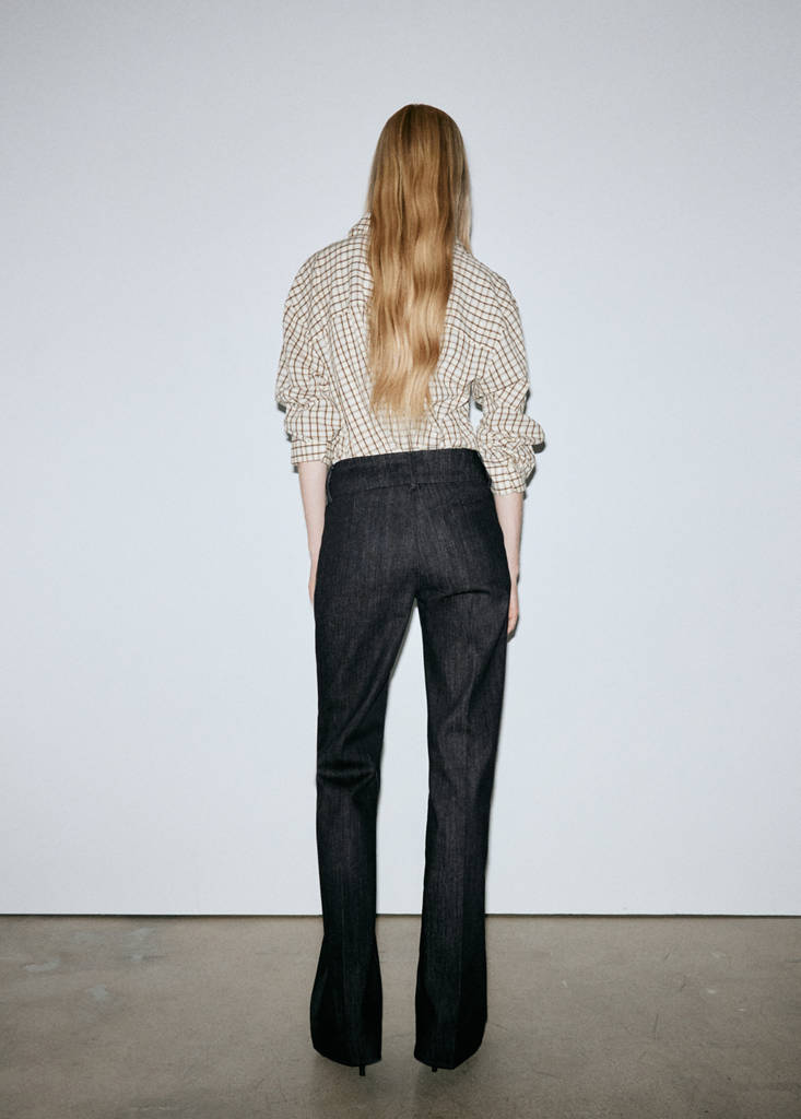 Mid-rise flared jeans — Black