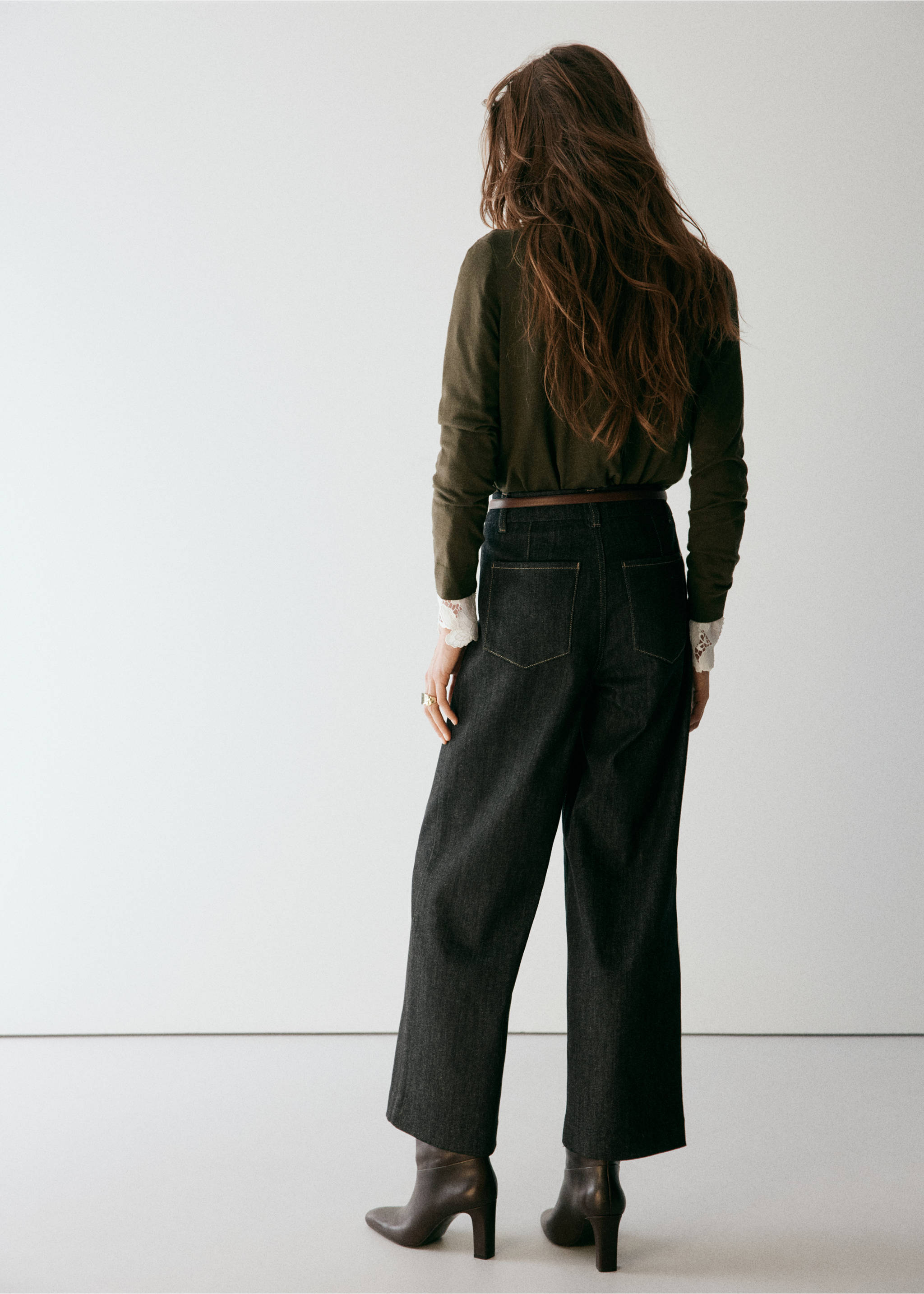 High-waisted wide leg jeans with stitching - Reverse of the article, Black. Ref: 37015869-01.
