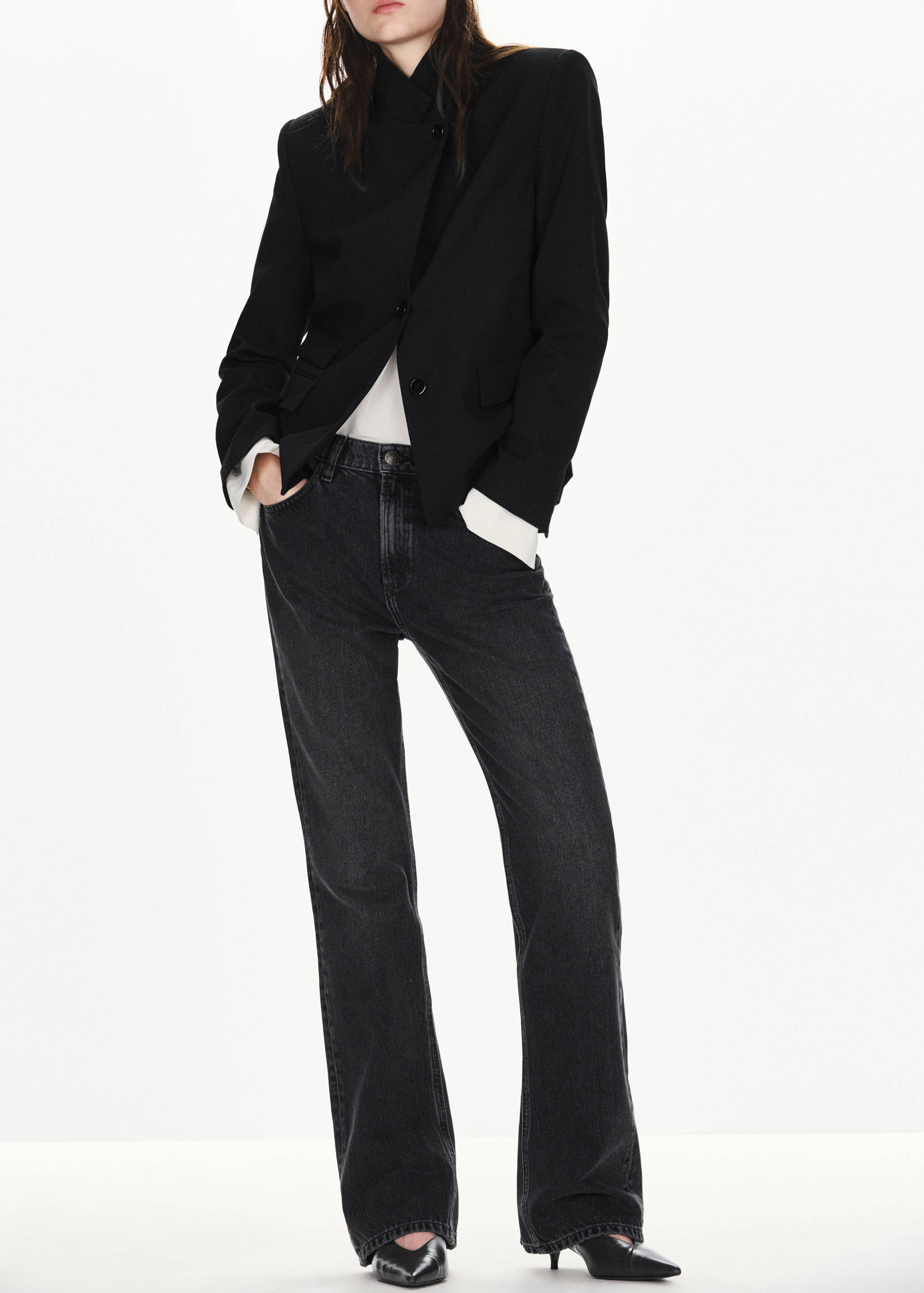 Mango Normal bel flare jean görsel 8