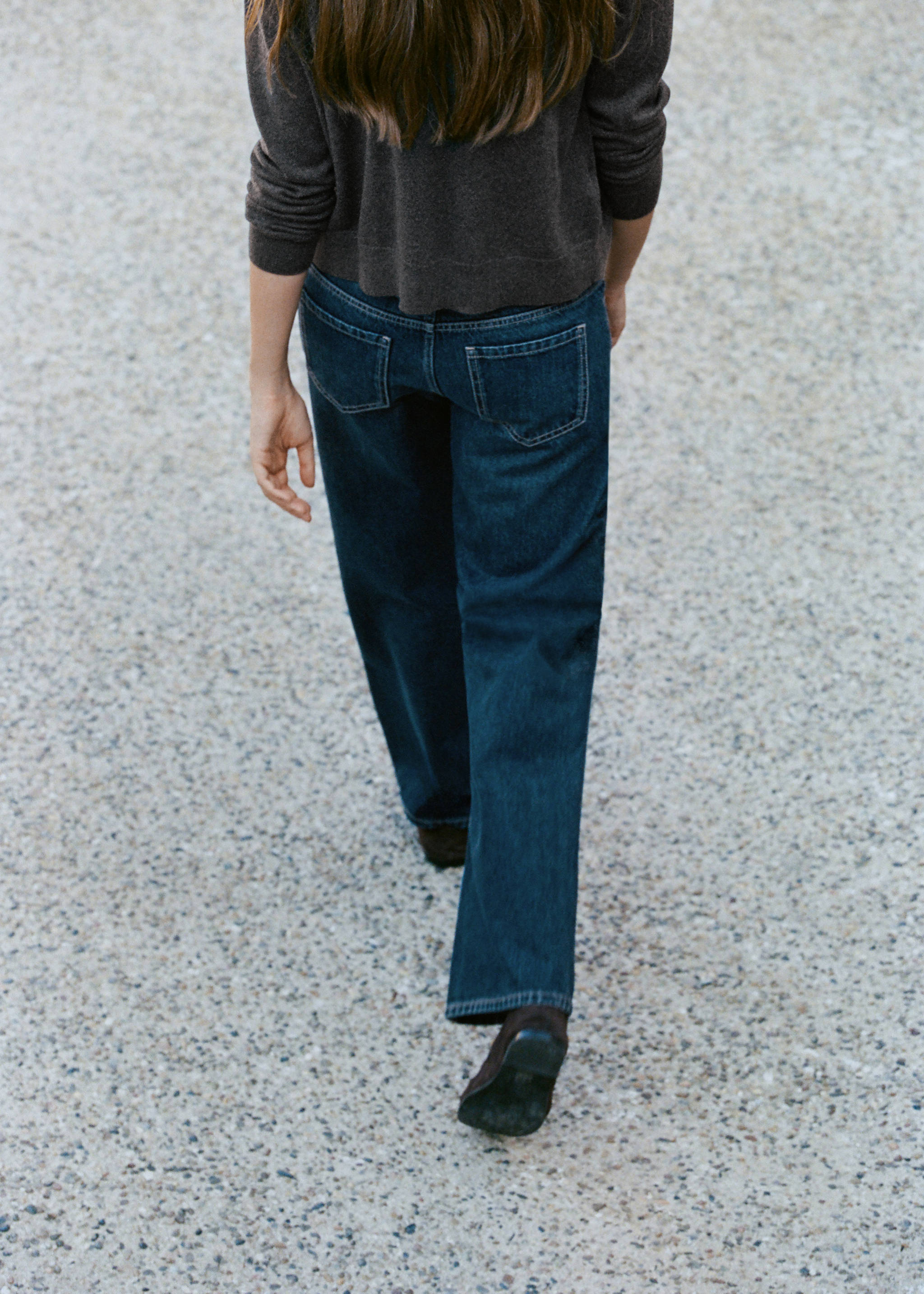 Jeans retos de cintura baixa - Verso do artigo