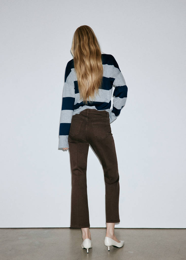 Sienna flared cropped jeans — Chocolate