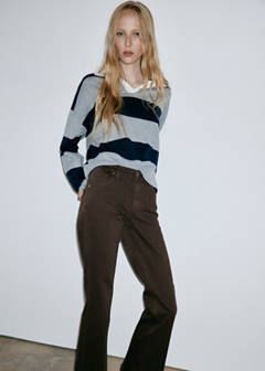 Sienna flared cropped jeans — Chocolate 4