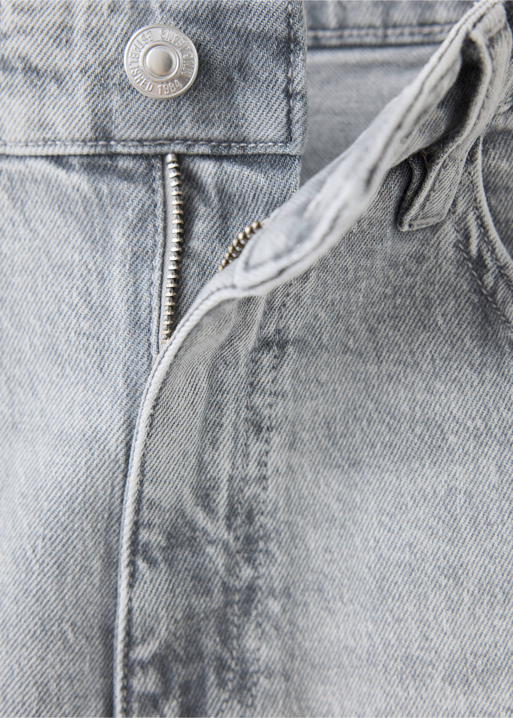 Jeans newmom - Details of the article 0, Denim Grey. Ref: 37015880-00.