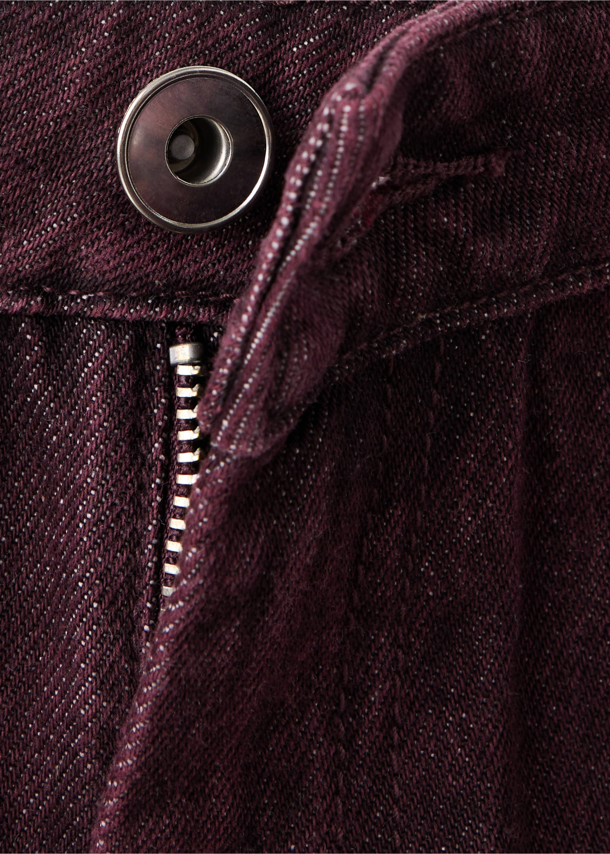 Jeans rebel - Details of the article 0, Burgundy. Ref: 37015884-00.