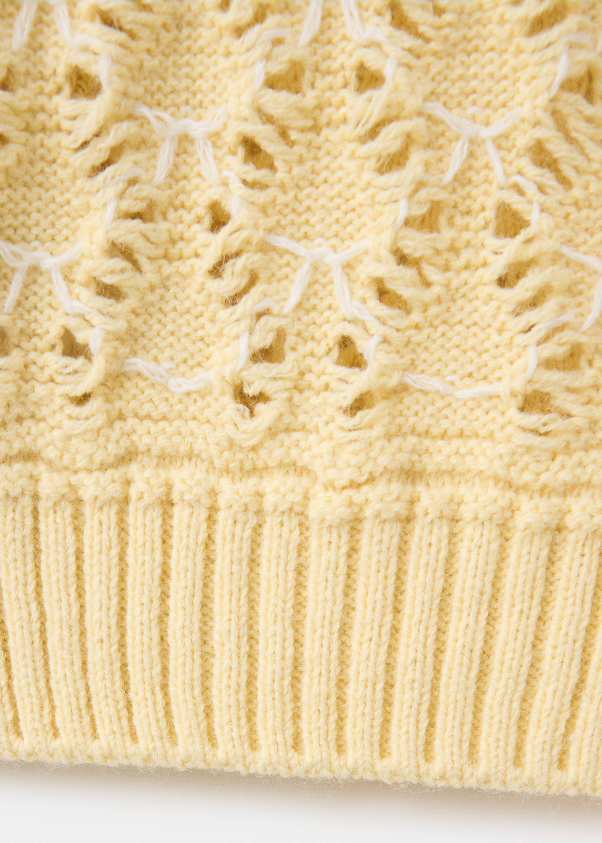 Openwork knit sweater - Details of the article 0, Vanilla. Ref: 37015891-00.
