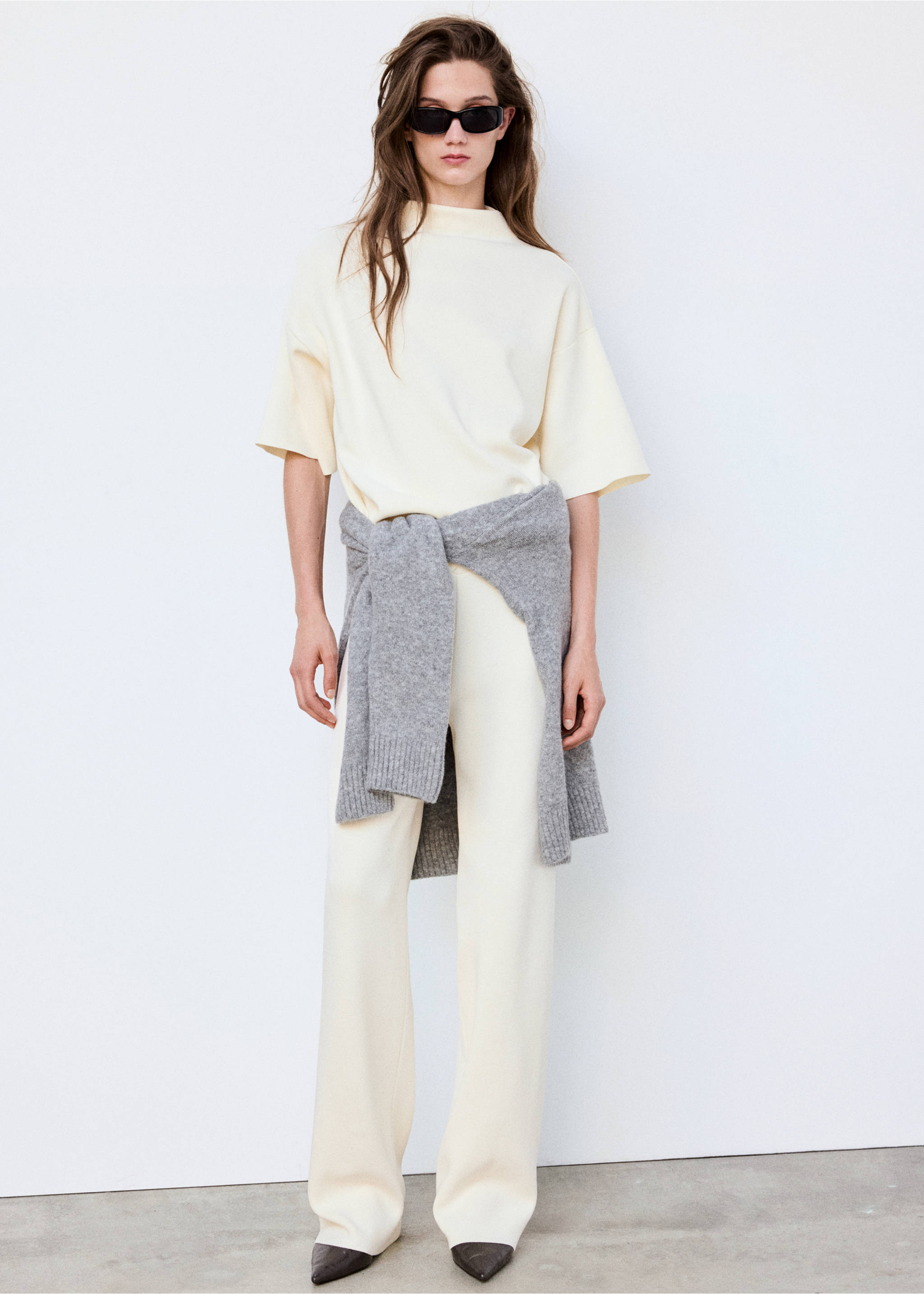 Fine-knit roll-neck jumper - General plane, Ecru. Ref: 37015897-01.