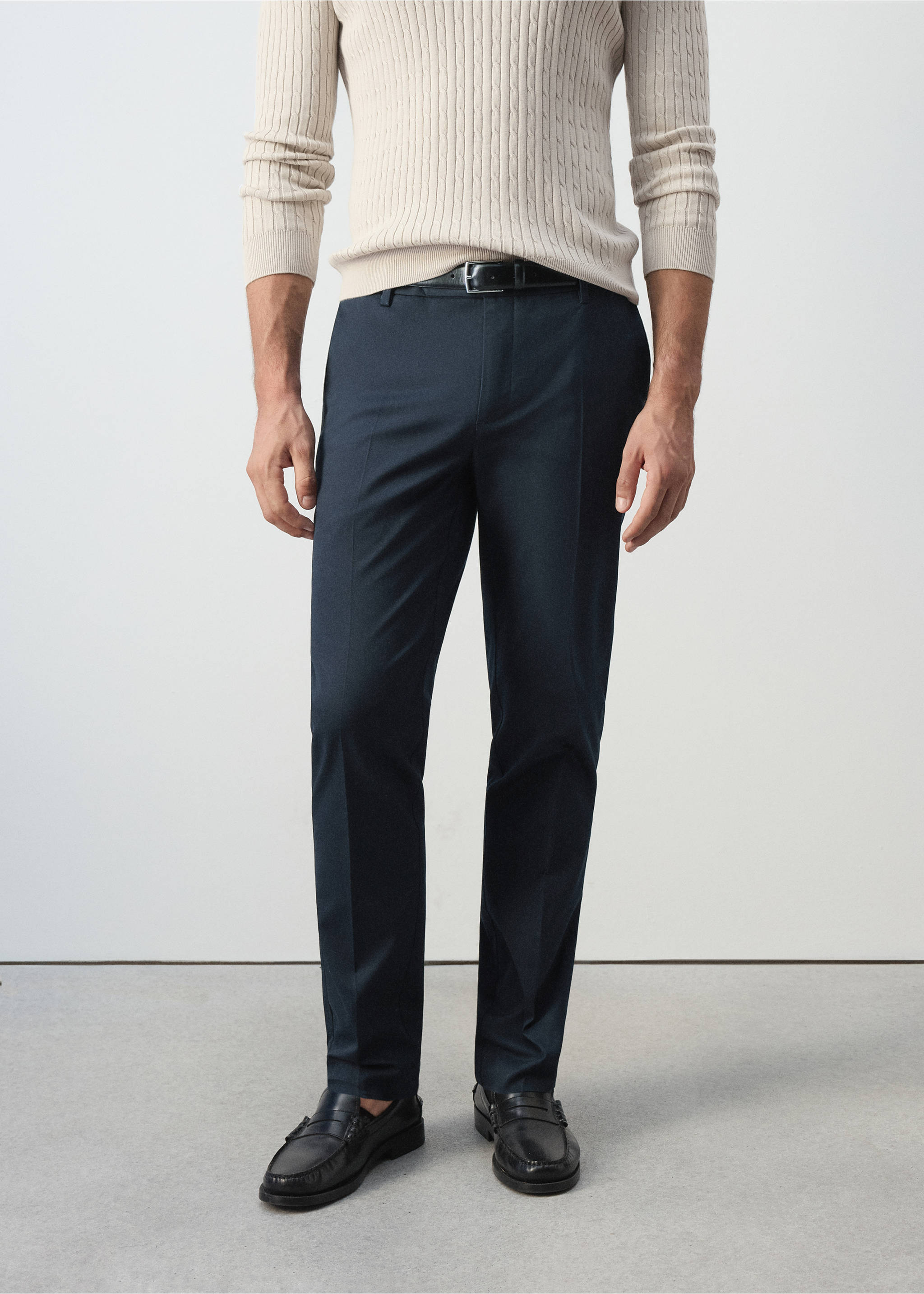Pantalon Dublino chino slim-fit - Plan moyen, Bleu marine. Ref: 37015981-00.