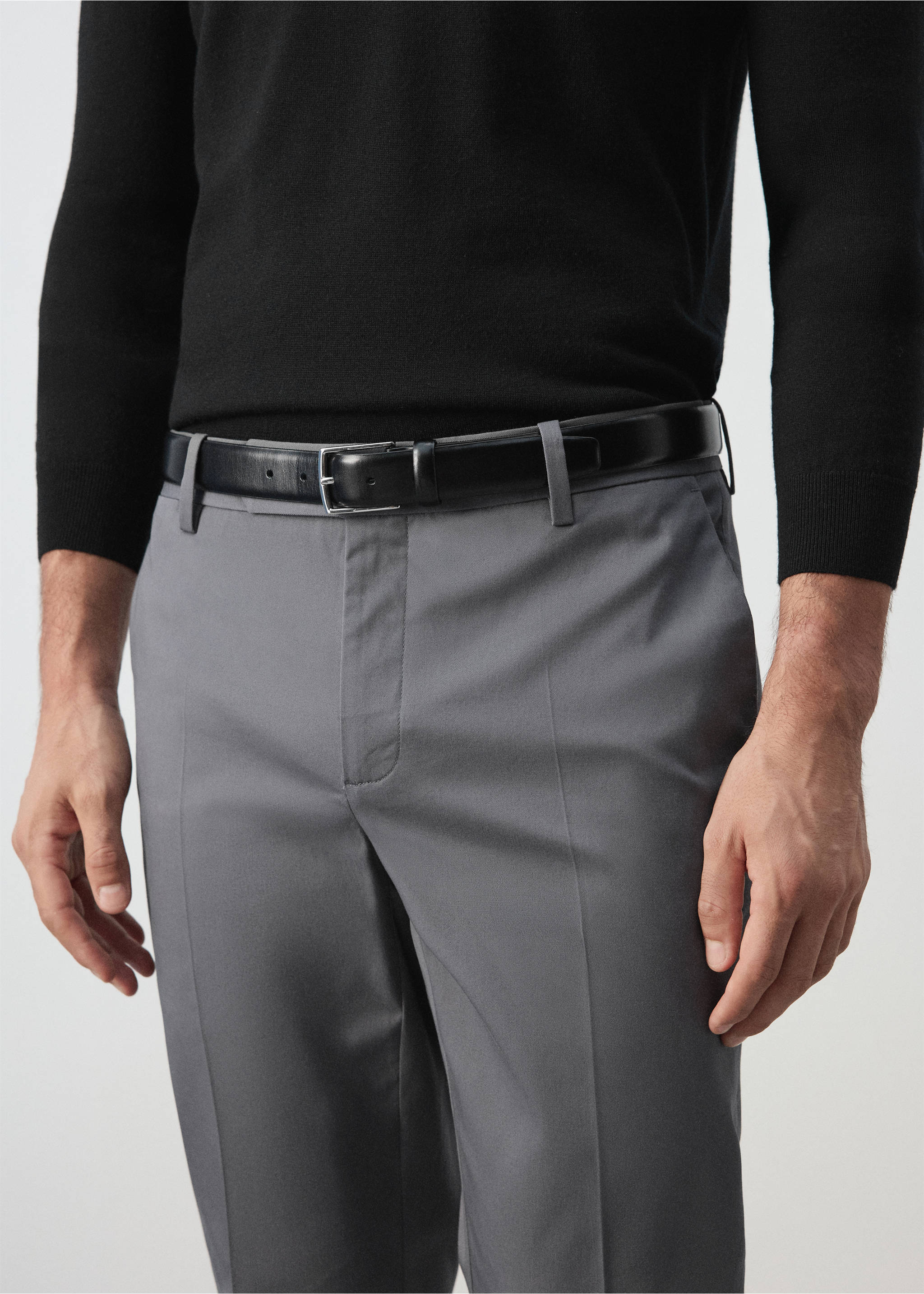 Pantalon Dublino chino slim-fit - Détail de l'article 1, Gris foncé. Ref: 37015981-00.