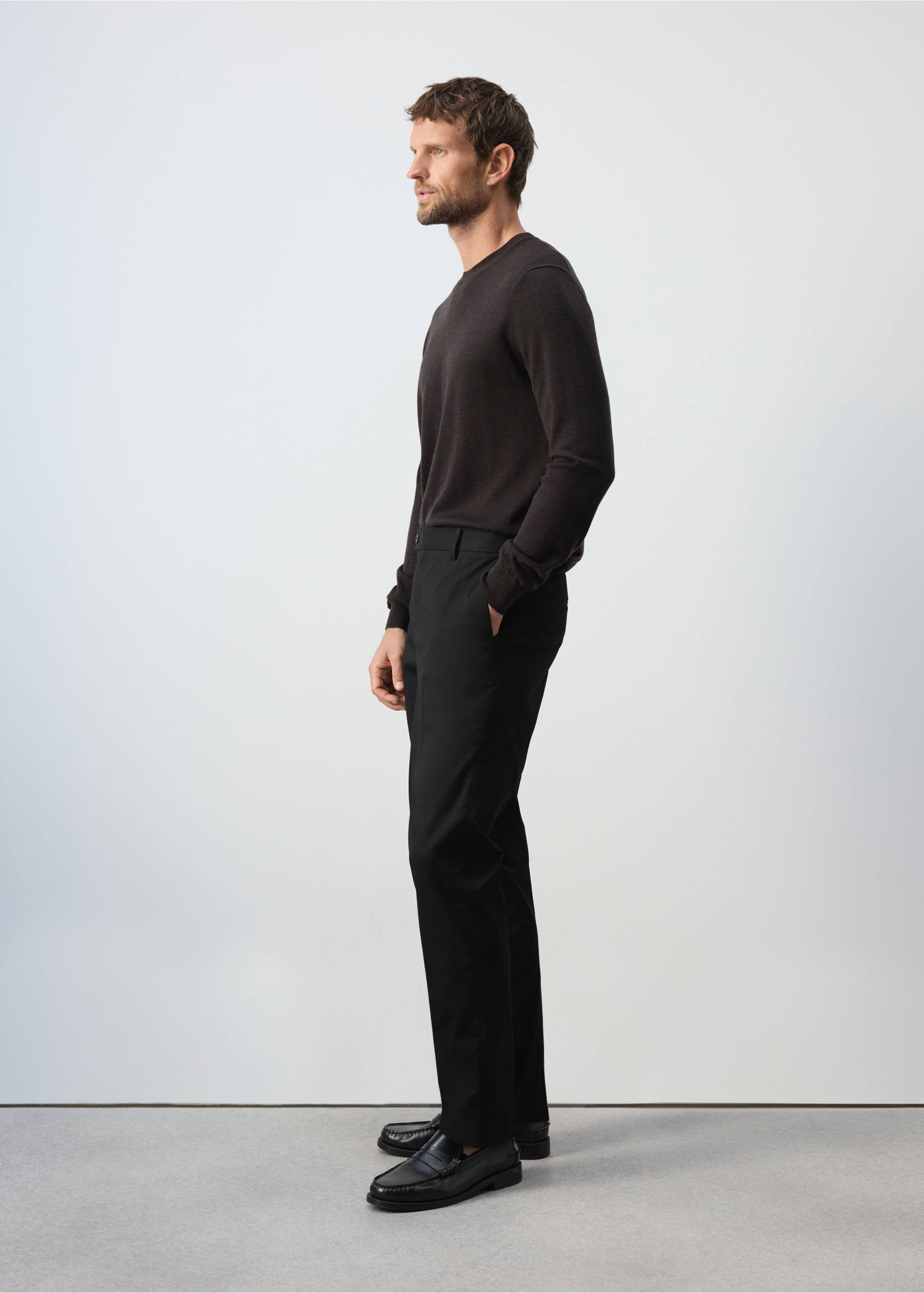 Pantalon Dublino chino slim-fit - Détail de l'article 2, Noir. Ref: 37015981-00.