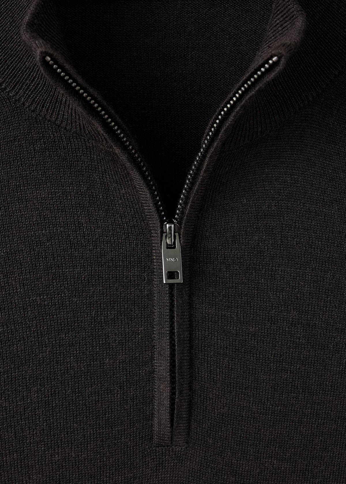 100% merino wool sweater with zip-neck — Chocolate