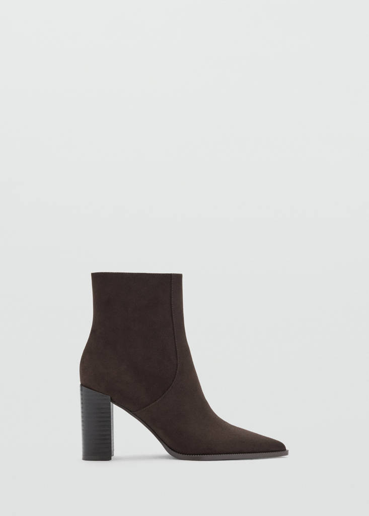 Pointed heel ankle boot — Brown