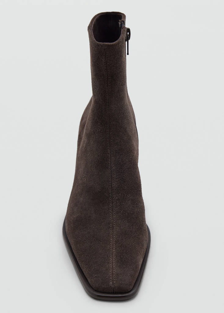 Leather ankle boots with block heel — Chocolate