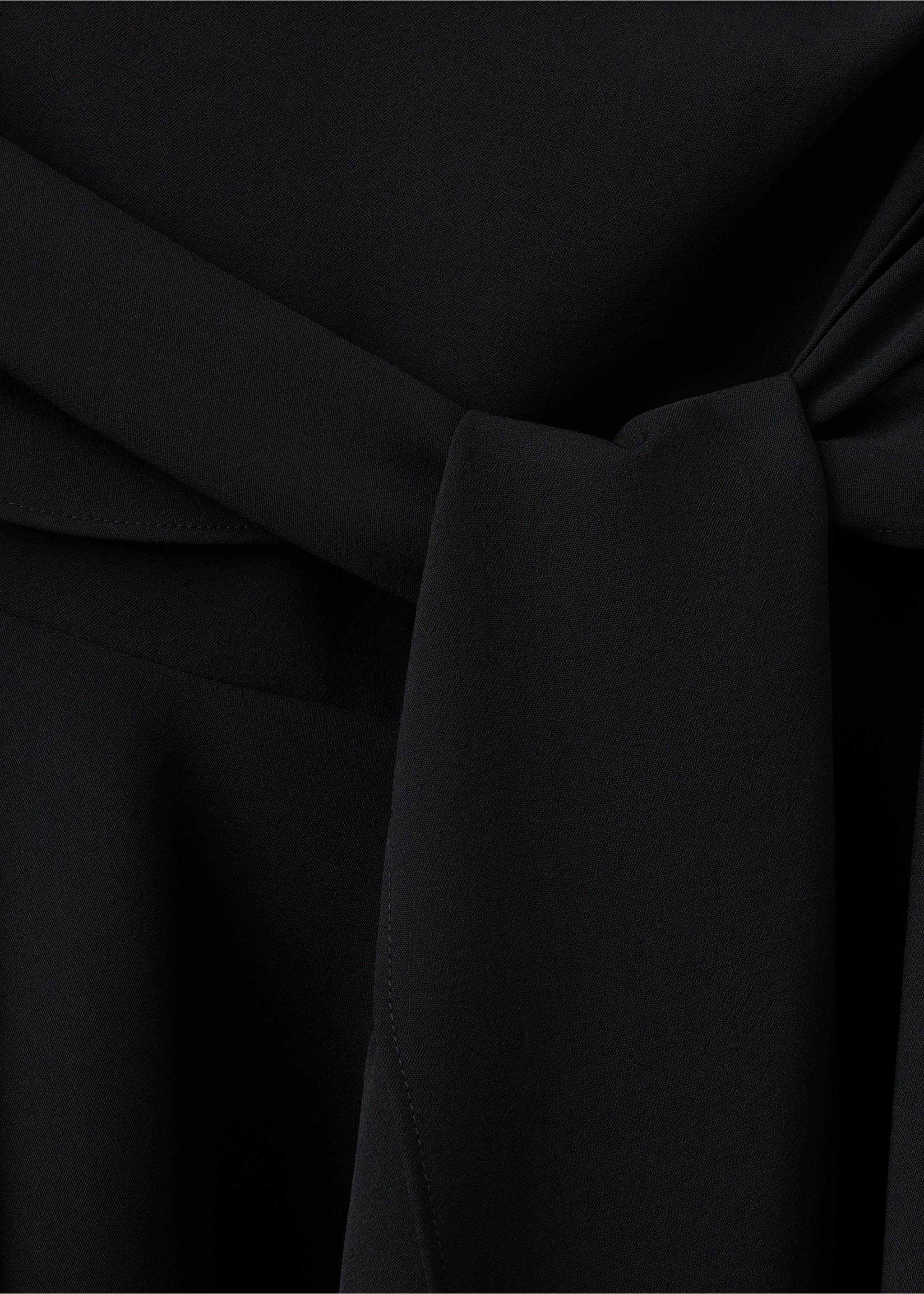 Dress parker - Details of the article 8, Black. Ref: 37015993-00.