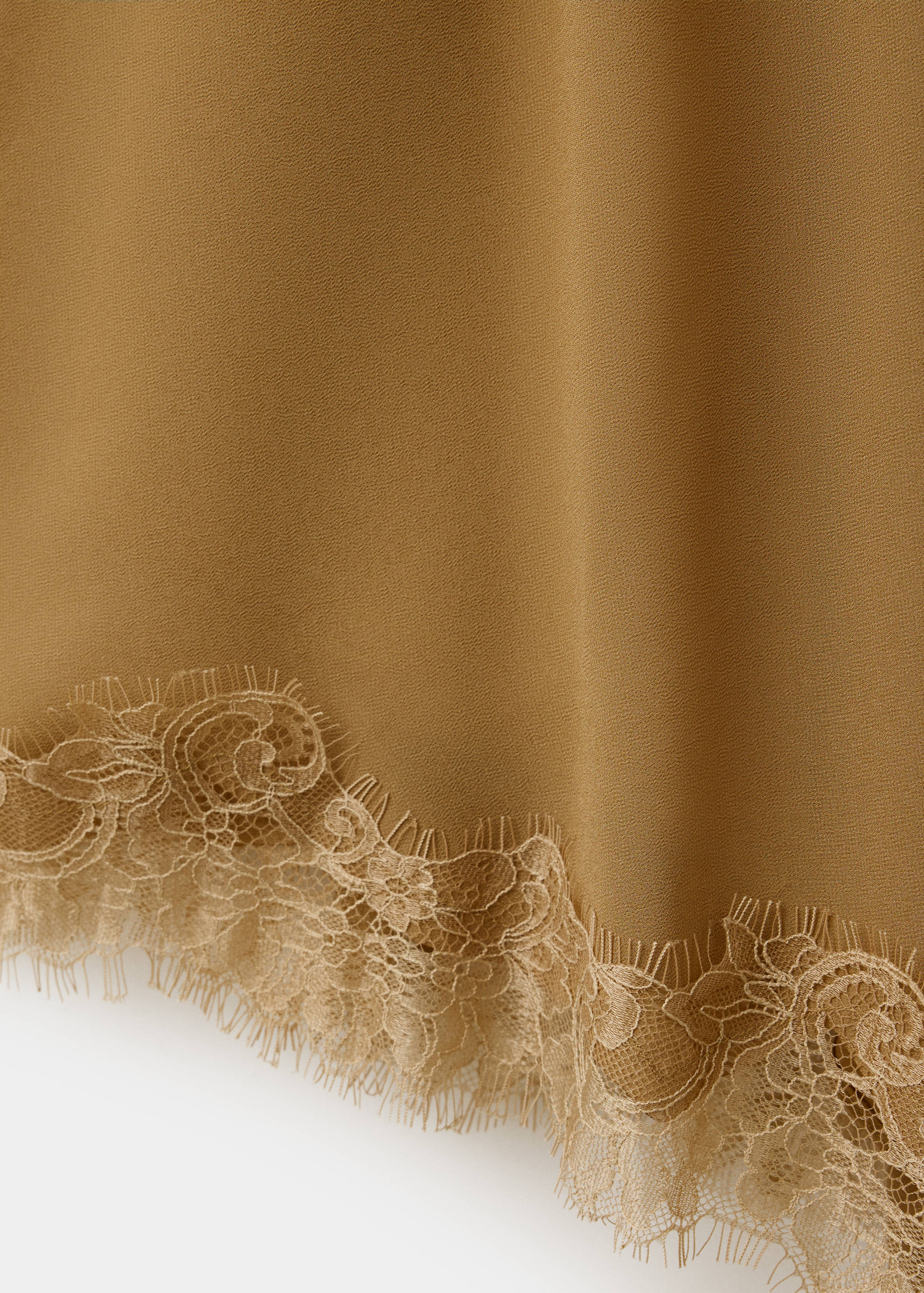 Lace dress with double low belt - Details of the article 0
