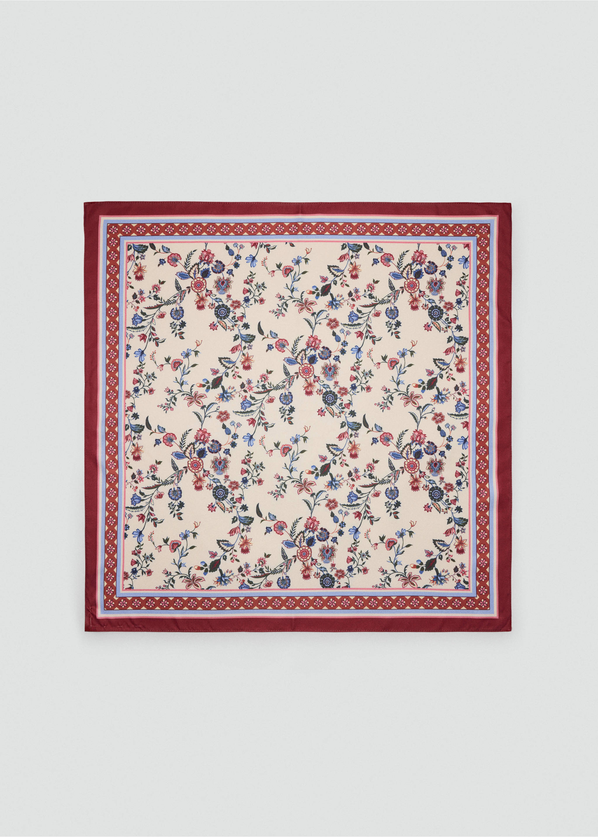 Pañuelo estampado floral - Artículo sin modelo, Crudo. Ref: 37016002-00.