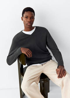 V-neck cotton sweater — Medium Heather Grey 4