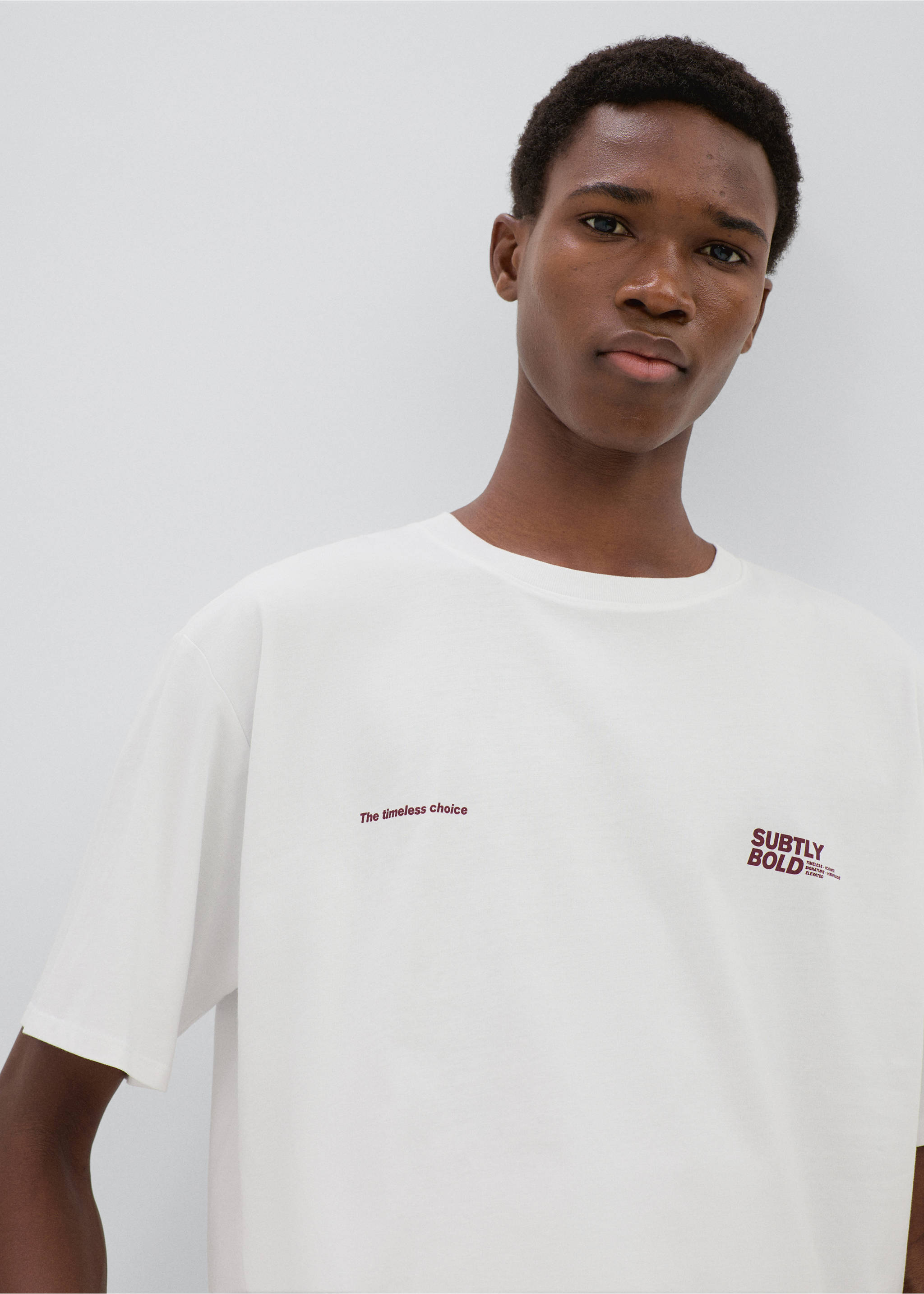 Cotton T-shirt with graphic print - Details of the article 1, Off White. Ref: 37016011-00.
