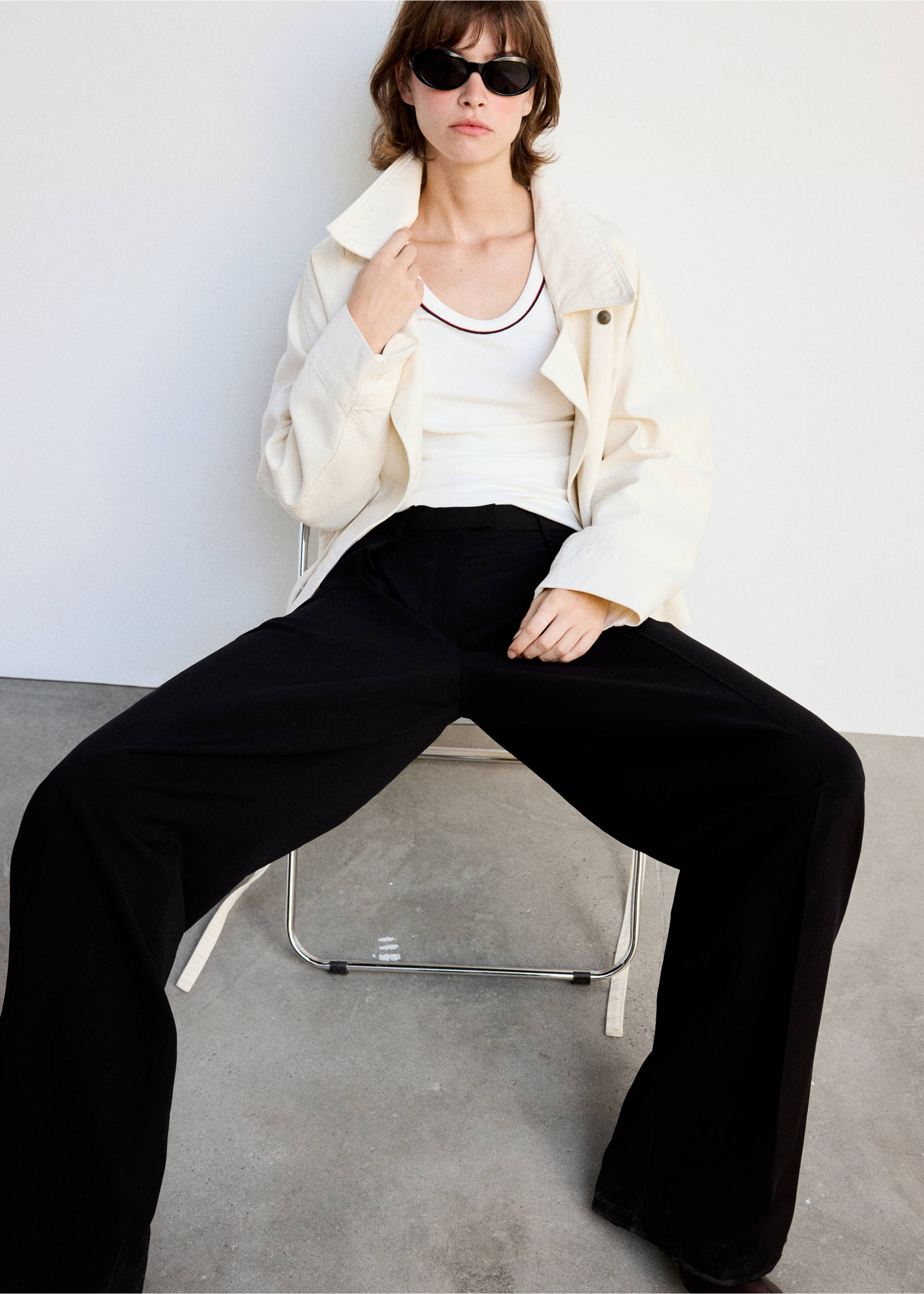 Ribbed t-shirt with piping - Details of the article 1, White. Ref: 37016014-00.