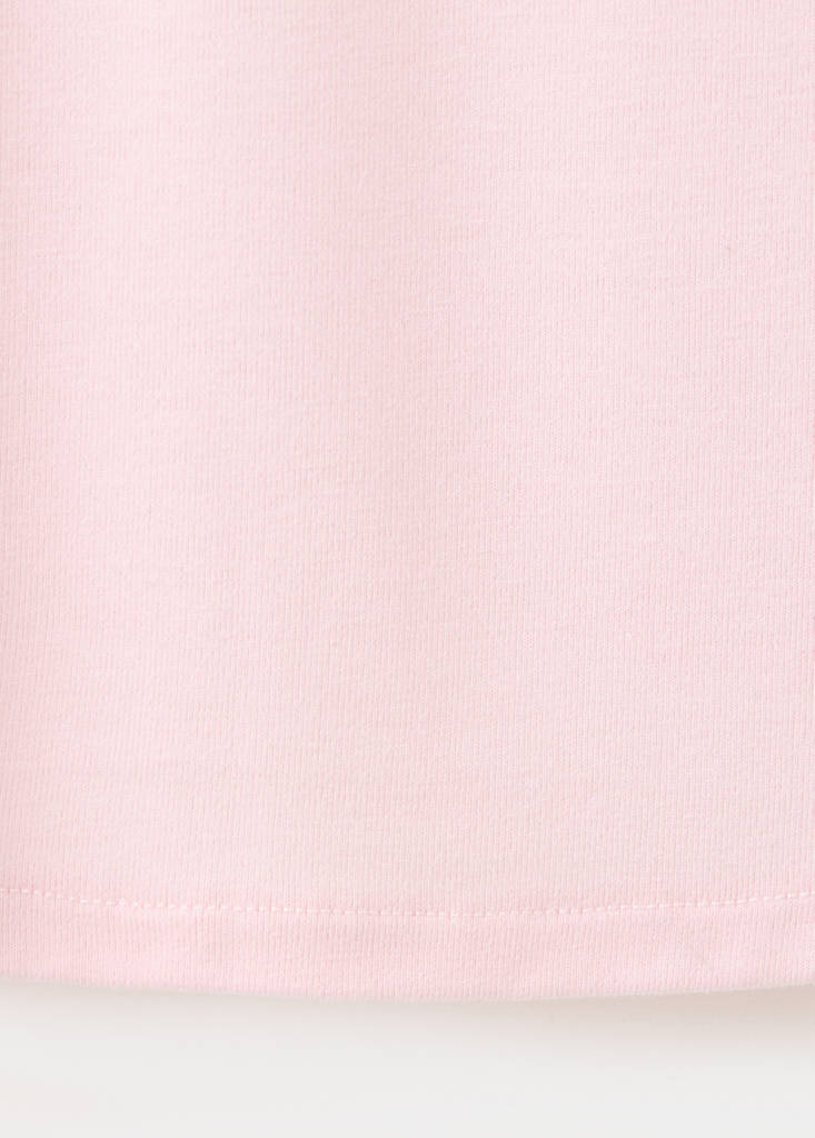 Fitted V-neck T-shirt — Pink