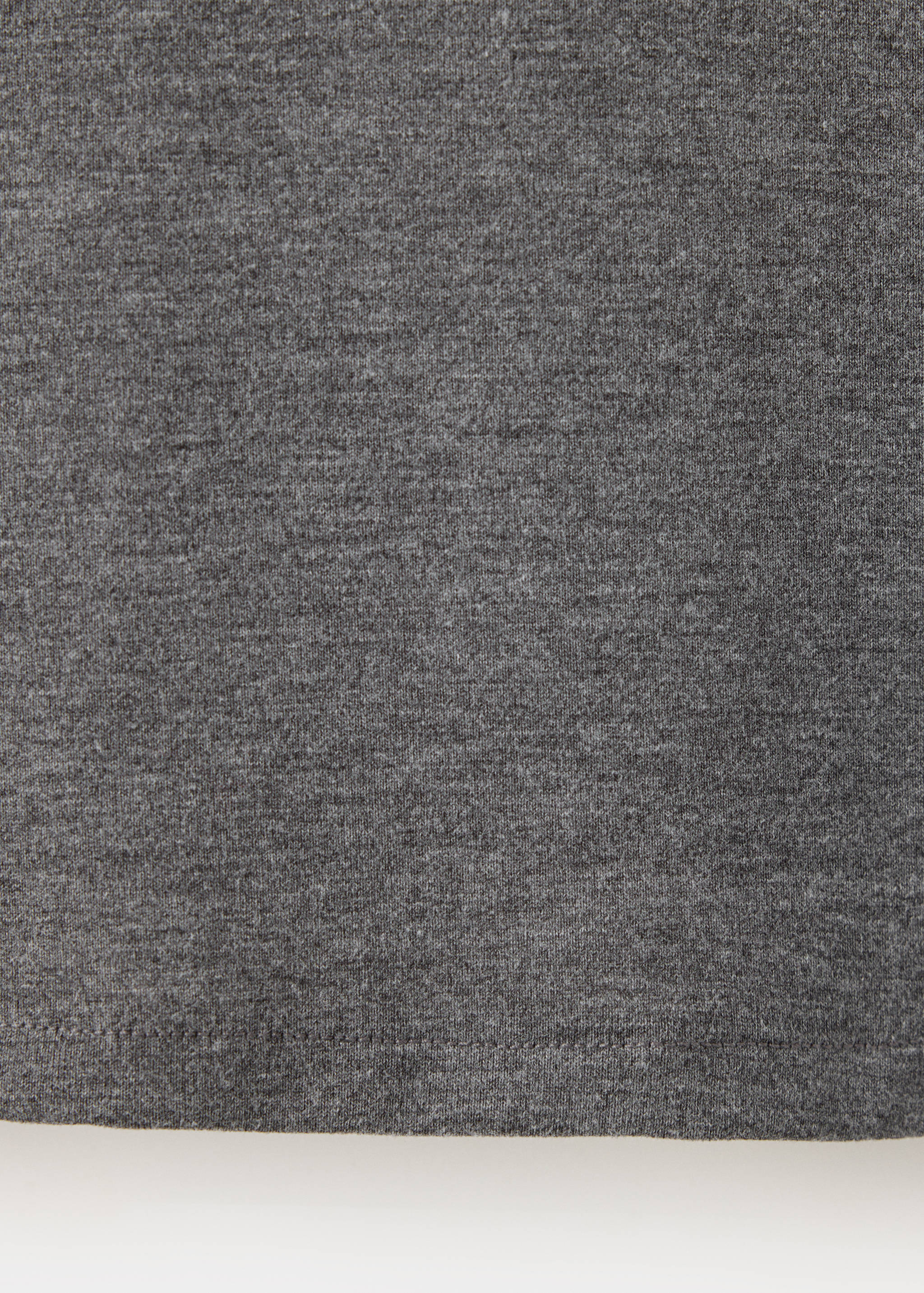 Fitted V-neck T-shirt - Details of the article 0