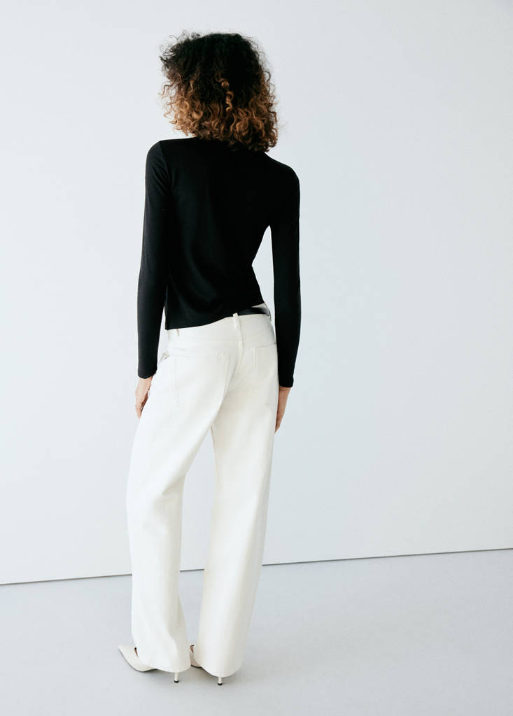 Boat-neck fitted t-shirt - thumbnail 3
