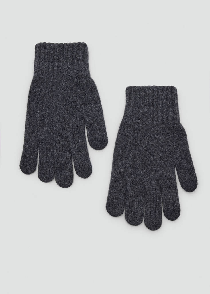 Knitted gloves — Grey