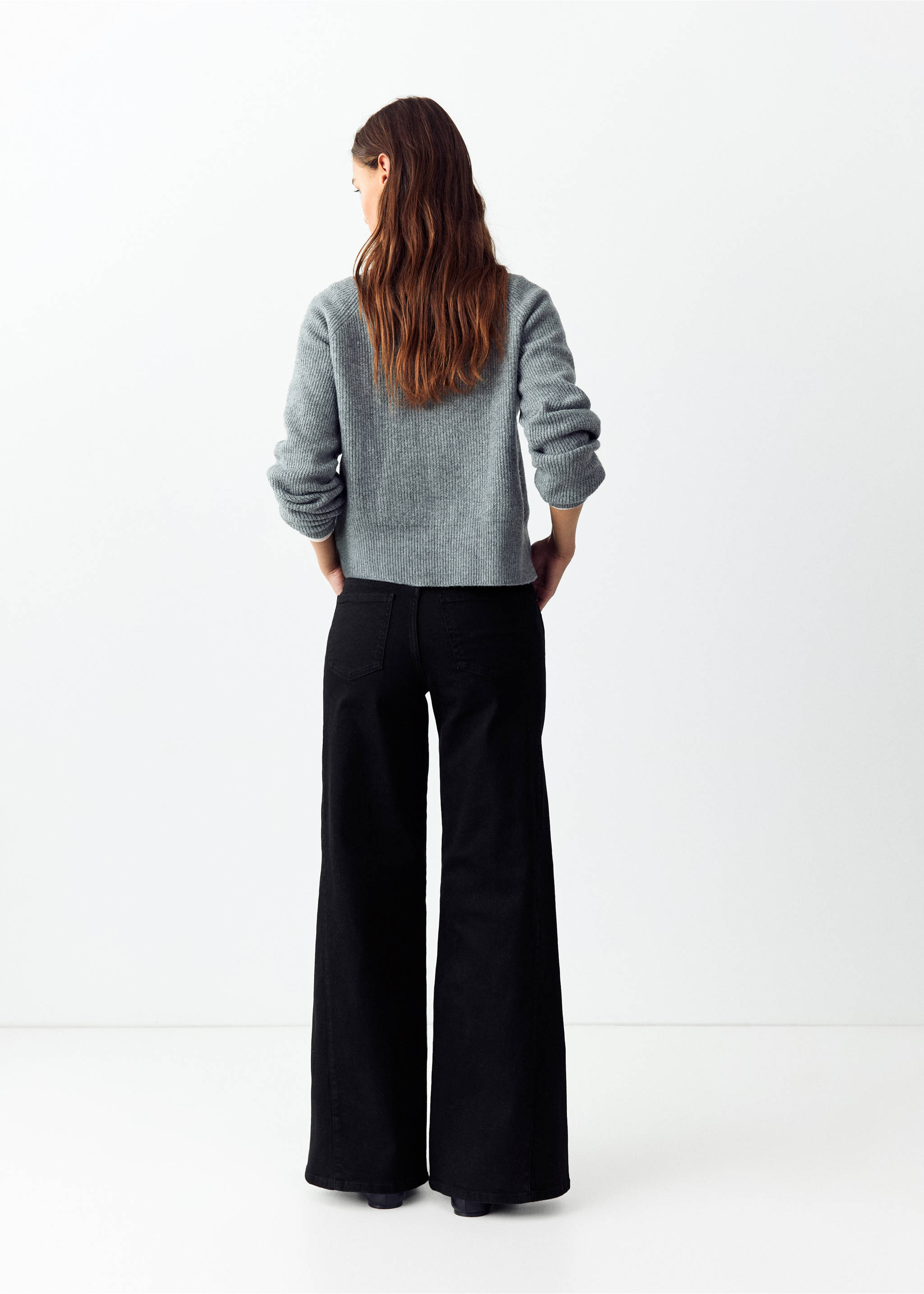 Black wash flare jeans - Reverse of the article, Black denim. Ref: 37016350-00.