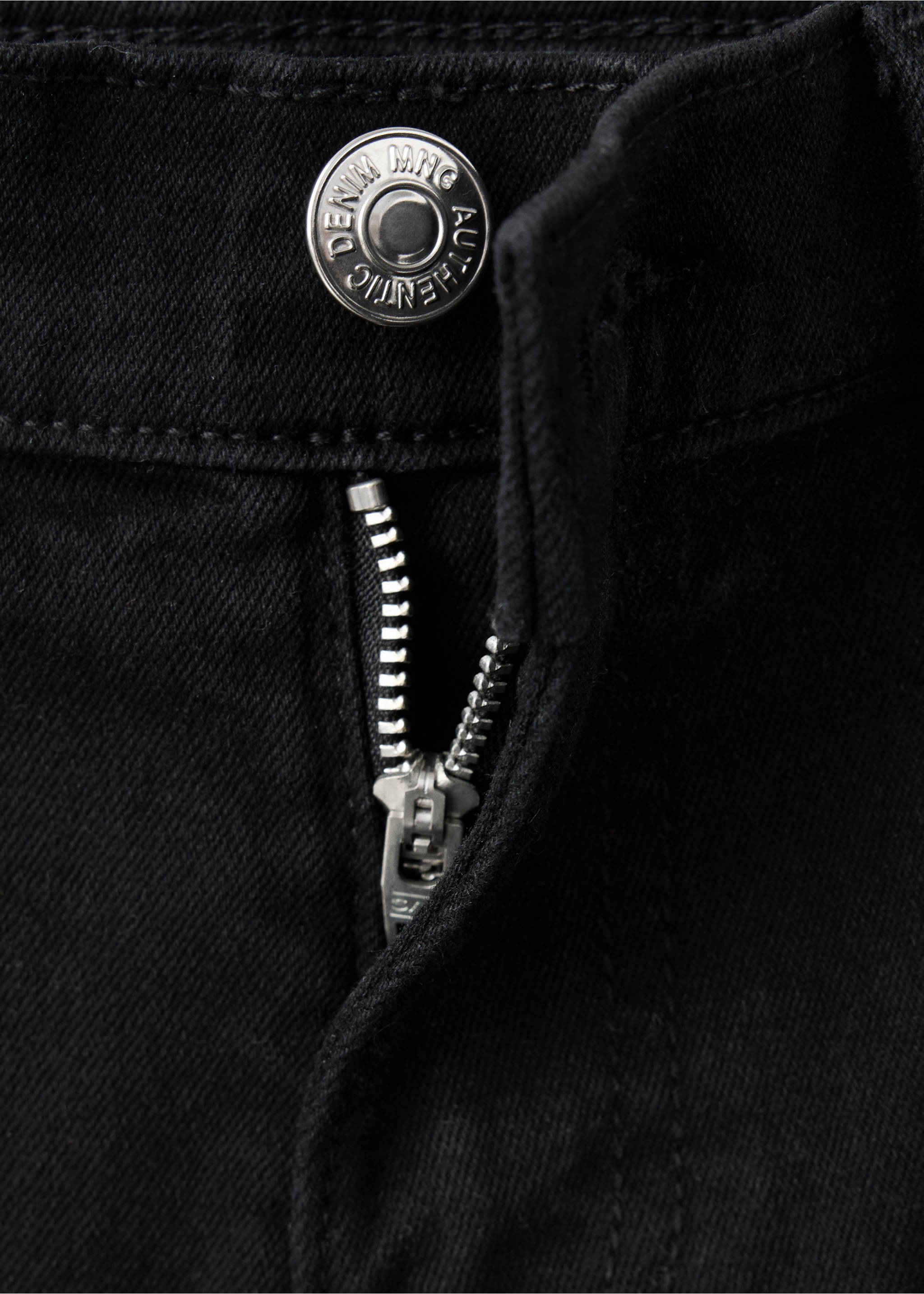 Black wash flare jeans - Details of the article 8, Black denim. Ref: 37016350-00.