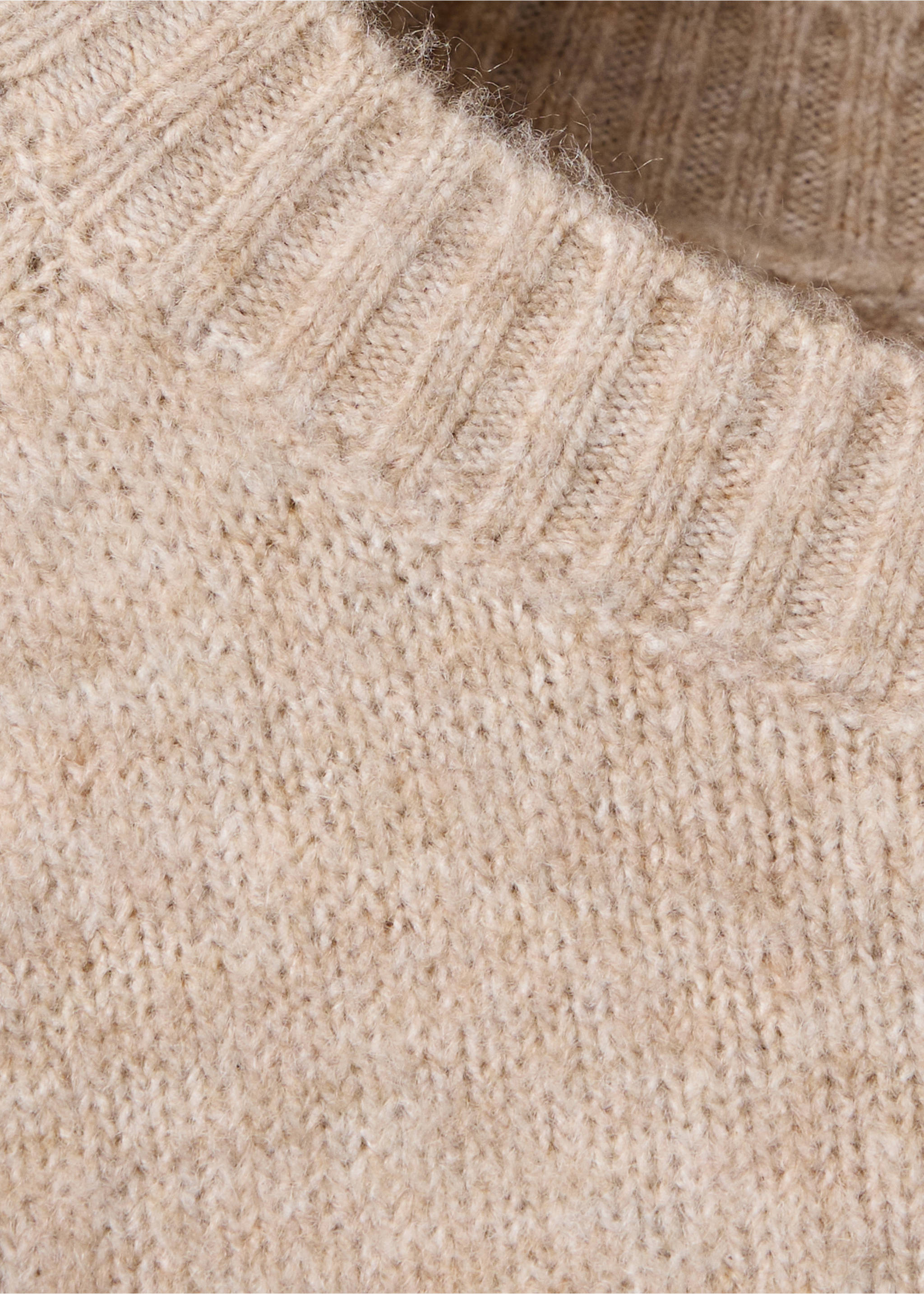 Oversize knit sweater - Details of the article 8, Beige. Ref: 37016352-00.