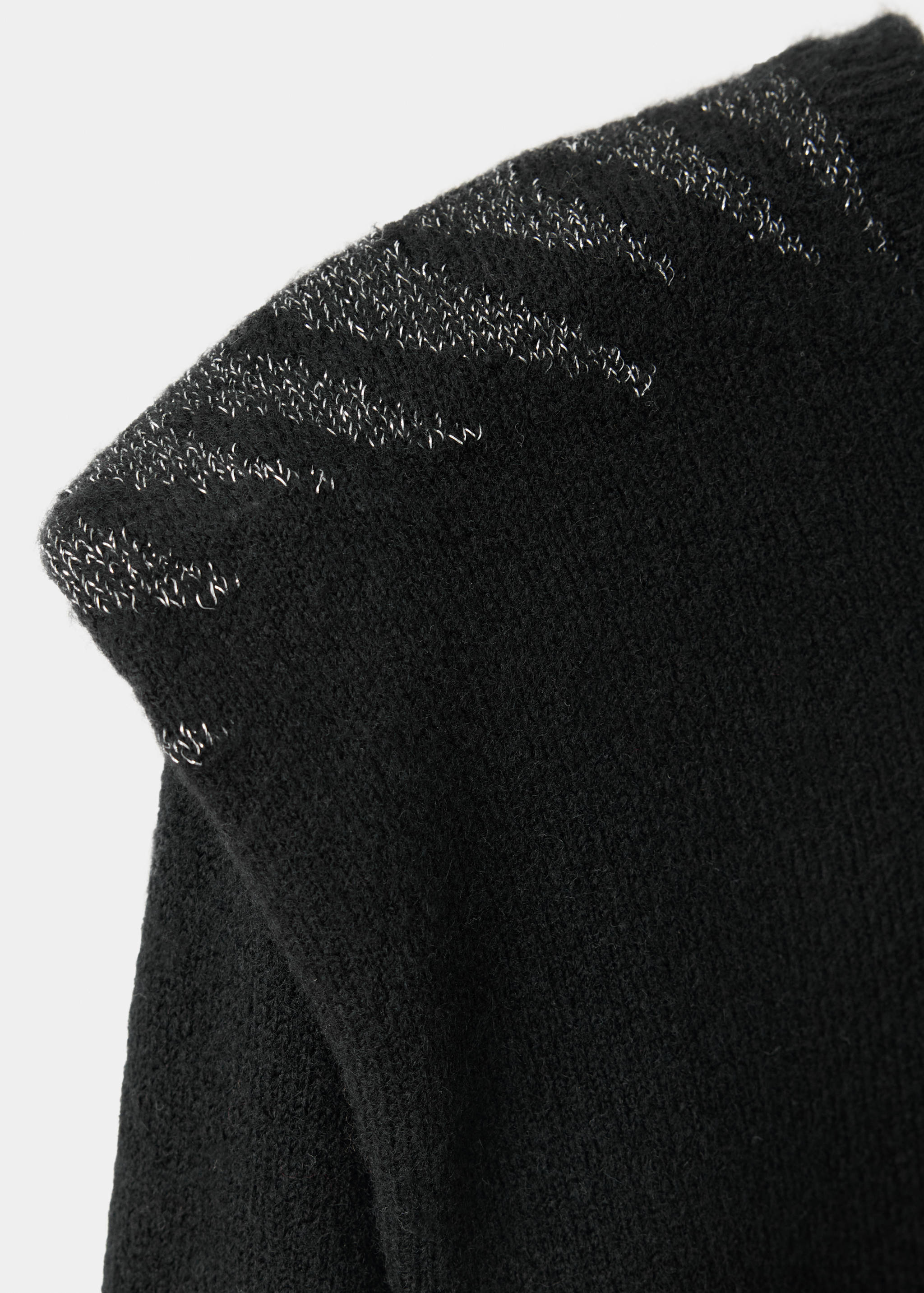 Strickpullover mit Glitzerdetail an den Schultern - Detail des Artikels 8