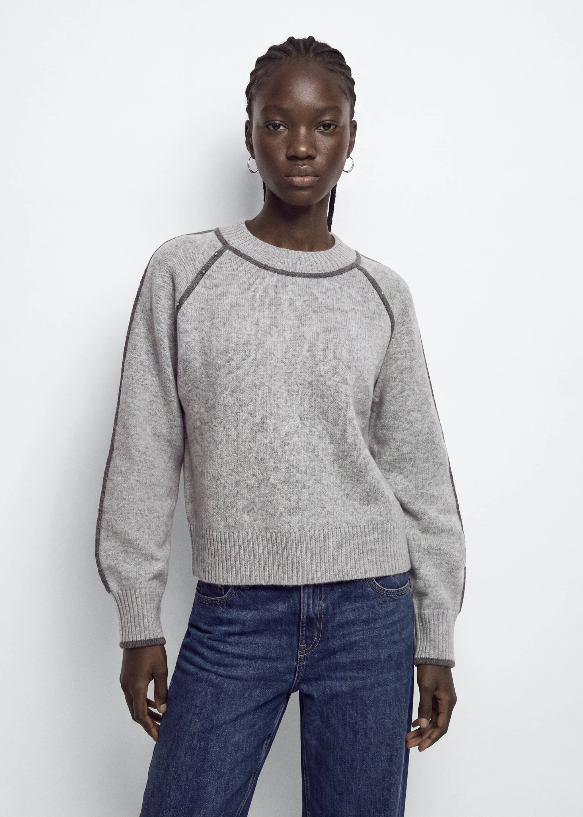 Pull-over détail lurex - Plan moyen, Gris chiné clair. Ref: 37016355-00.