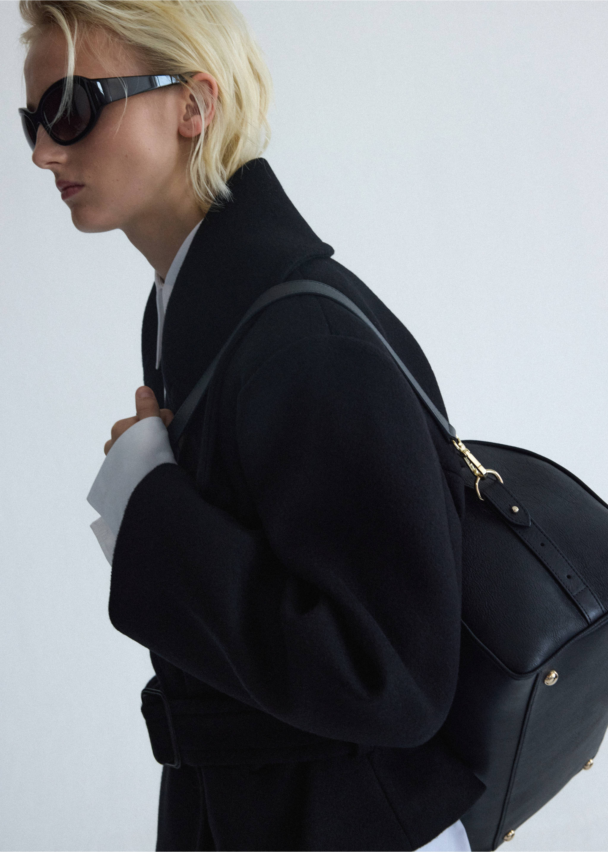 Double-handle leather handbag - Details of the article 9, Navy. Ref: 37016365-00.